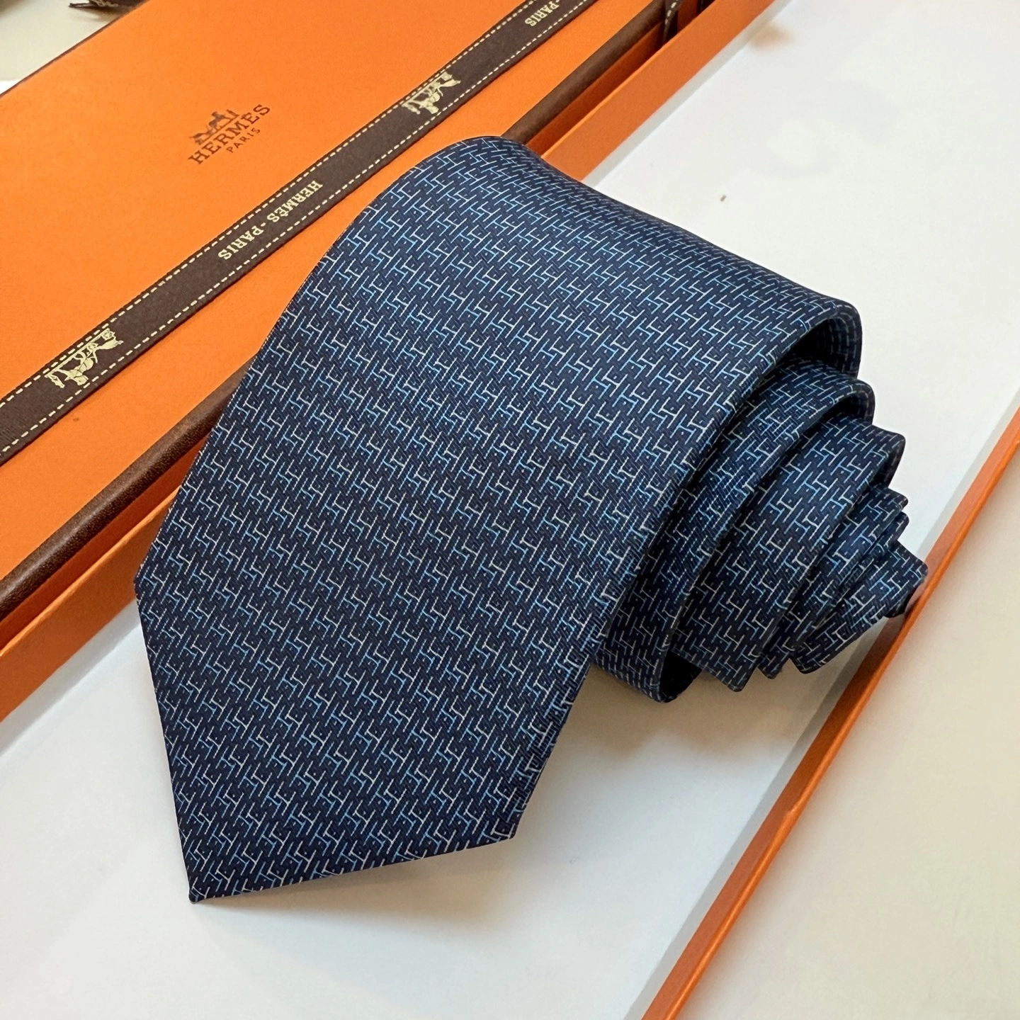 HD-- H5r75s 6Colour item:E-S132L1332-6