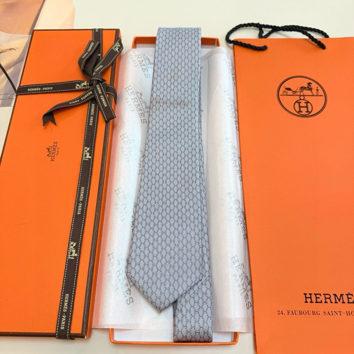HD-- H5r75s （PhilippeMouquet) mulberry silk 5colour item:E-S132L2069-5