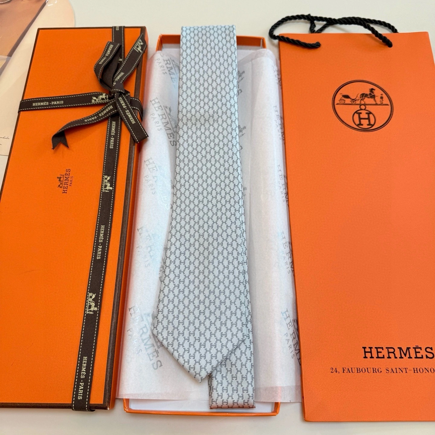HD-- H5r75s （PhilippeMouquet) mulberry silk 5colour item:E-S132L2069-5