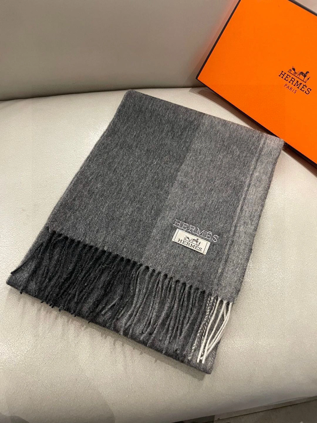 HD-- H5r75s cashmere embroidery 3Colour item:E-S132K2827-3H