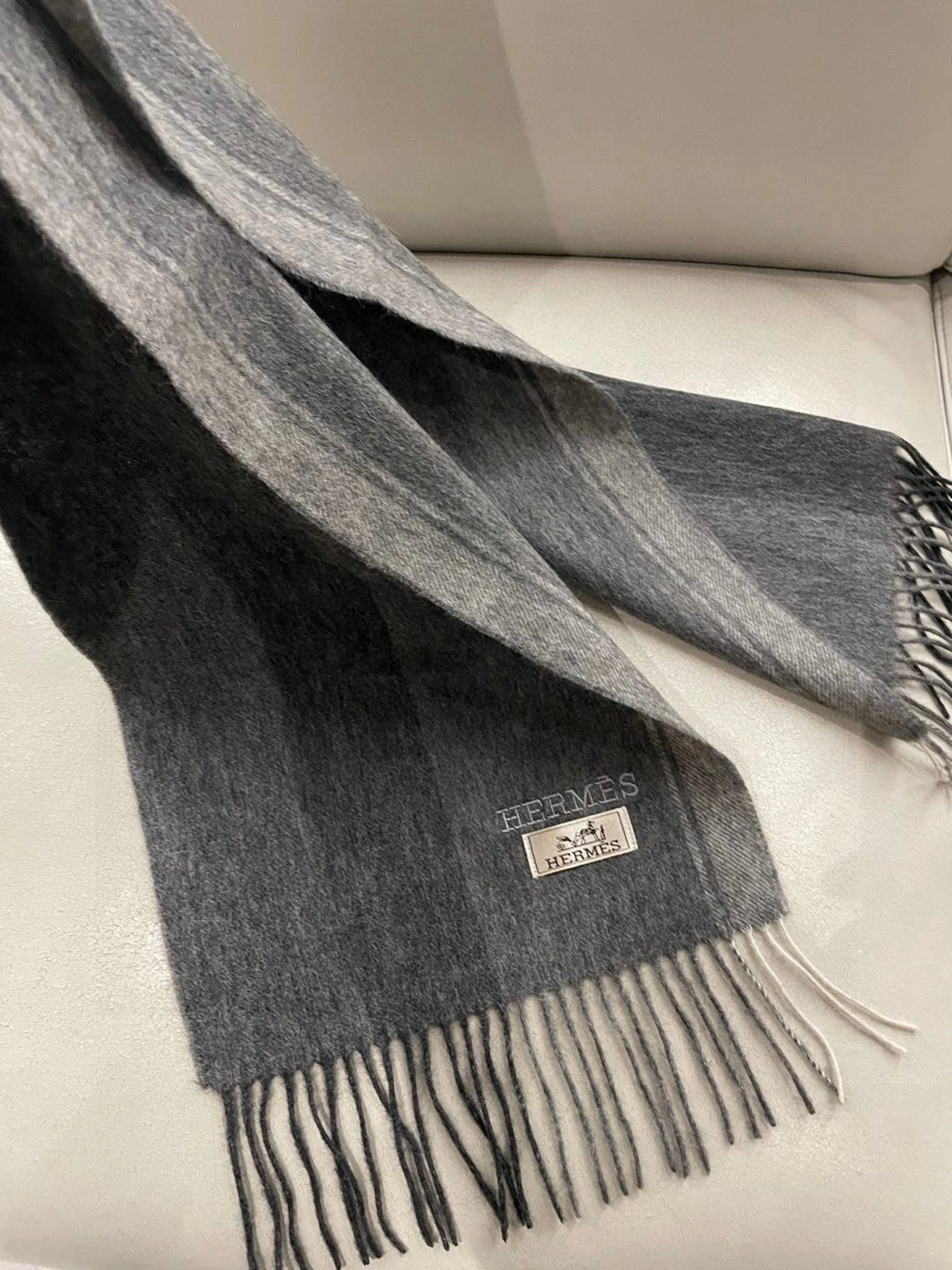 HD-- H5r75s cashmere embroidery 3Colour item:E-S132K2827-3H