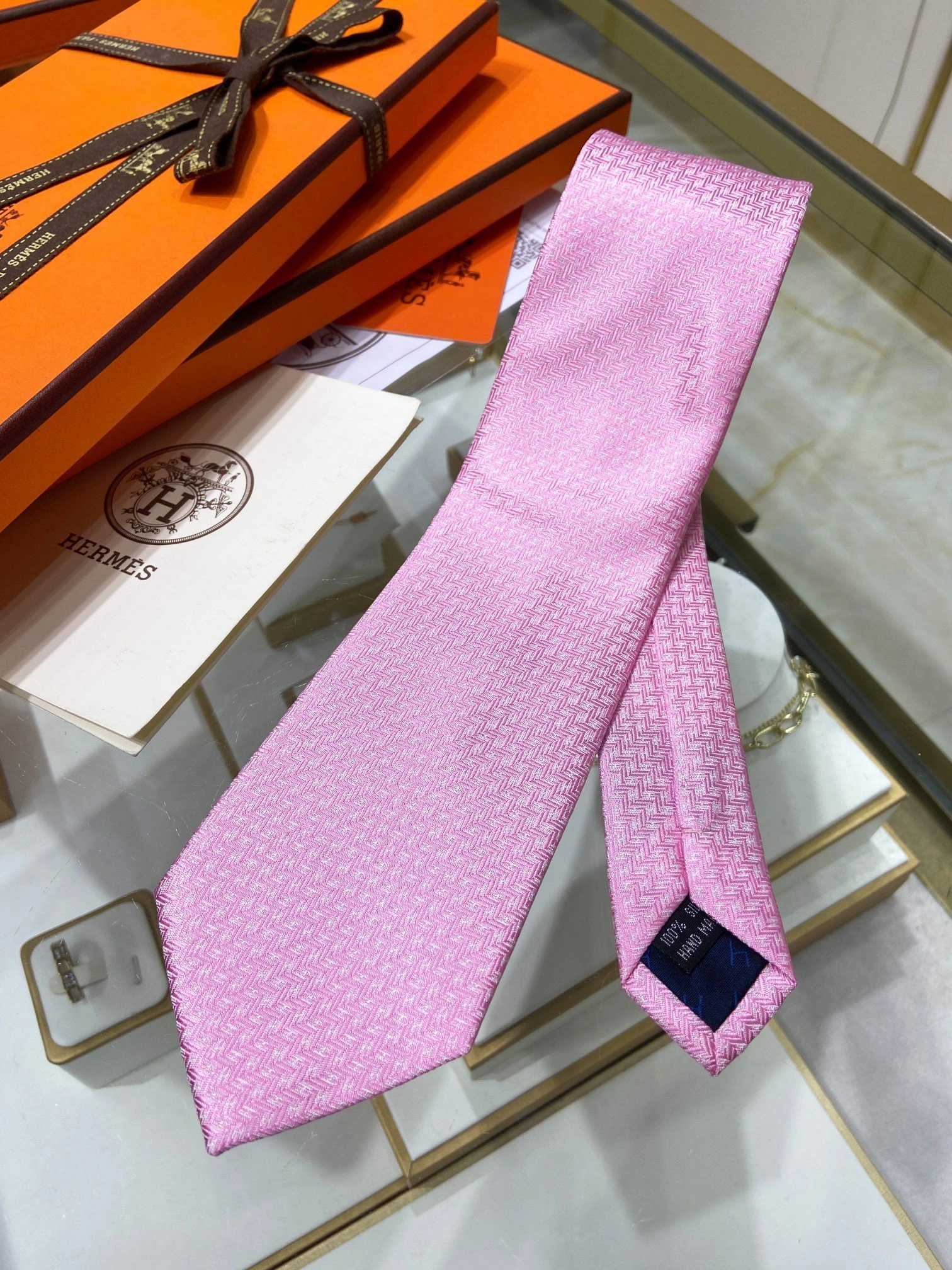 HD-- H5r75s real silk 2Colour item:D-S132F0198-2