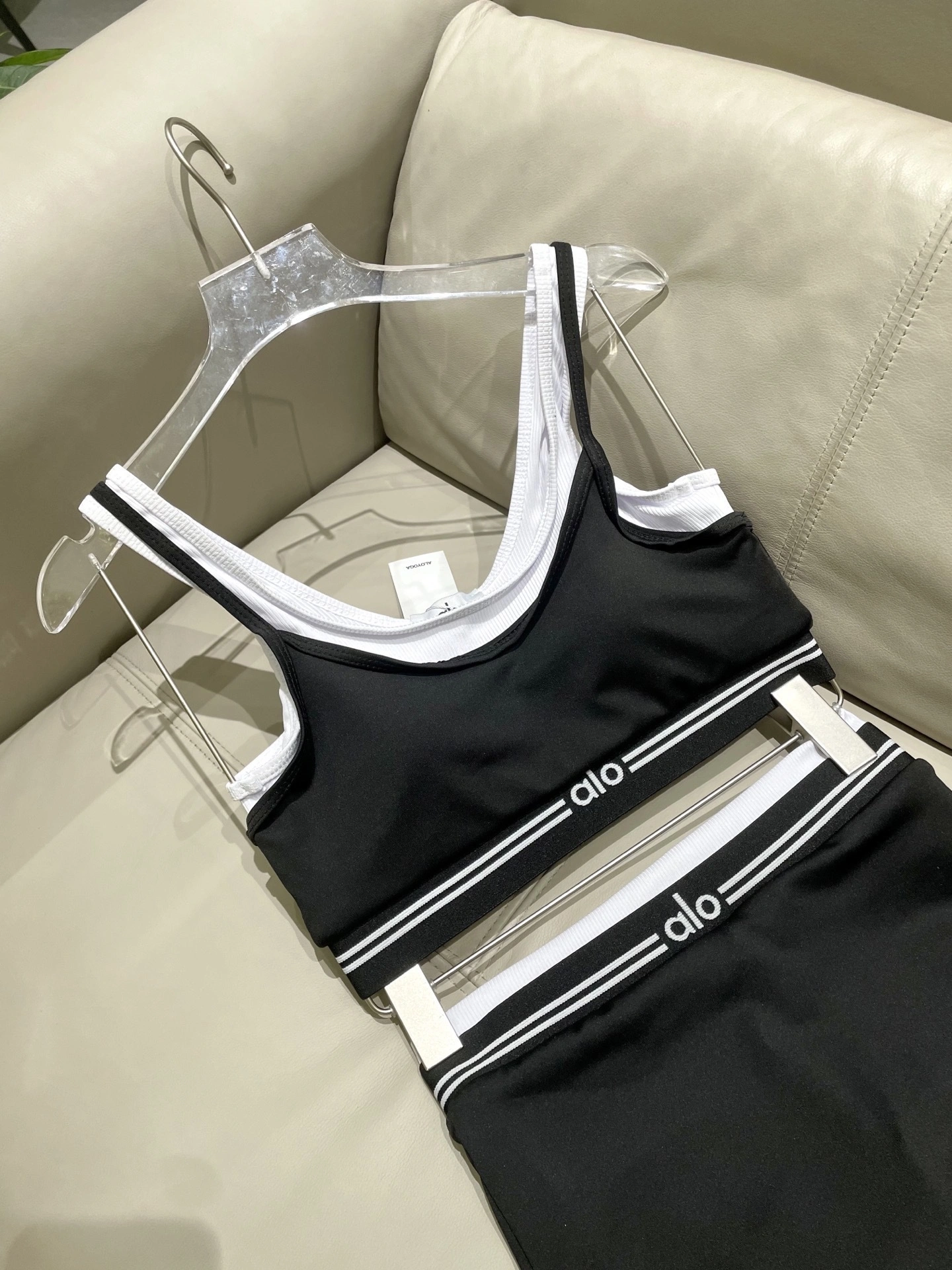 HD--18o 2Colour item:E-S137L0574-2