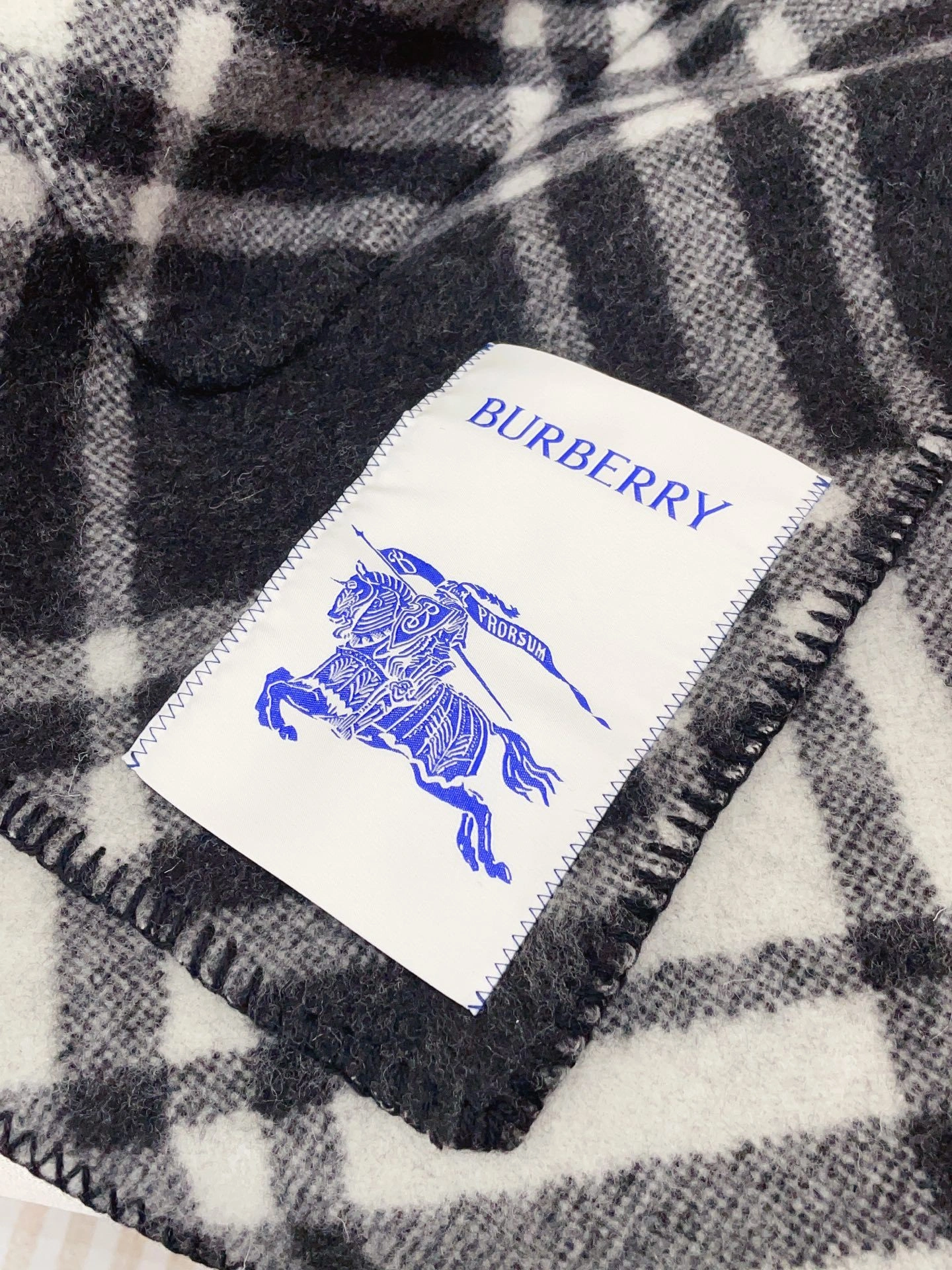HD--2ur25rry cashmere 2colour item:E-S132I0949-2H
