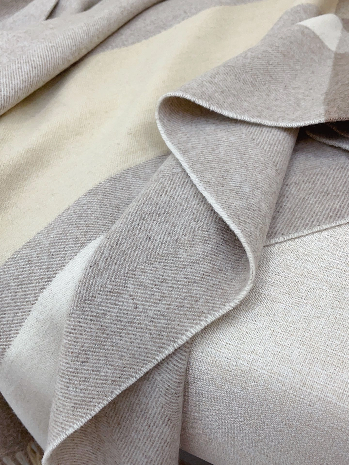 HD--358i95 wool cashmere 2colour item:E-S132I0935-2H