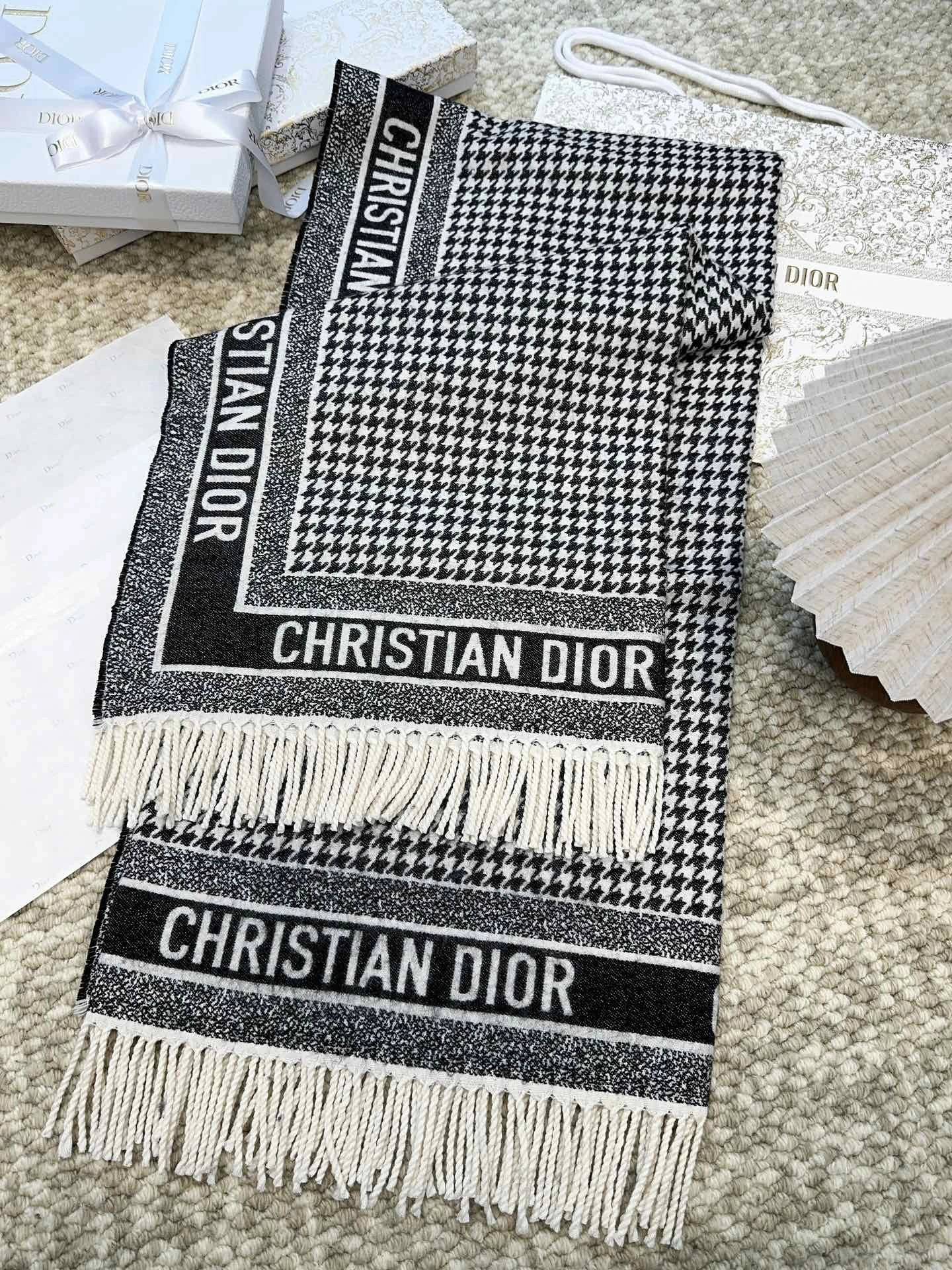 HD--4ior 57% cashmere 43%wool item:E-S132I1013