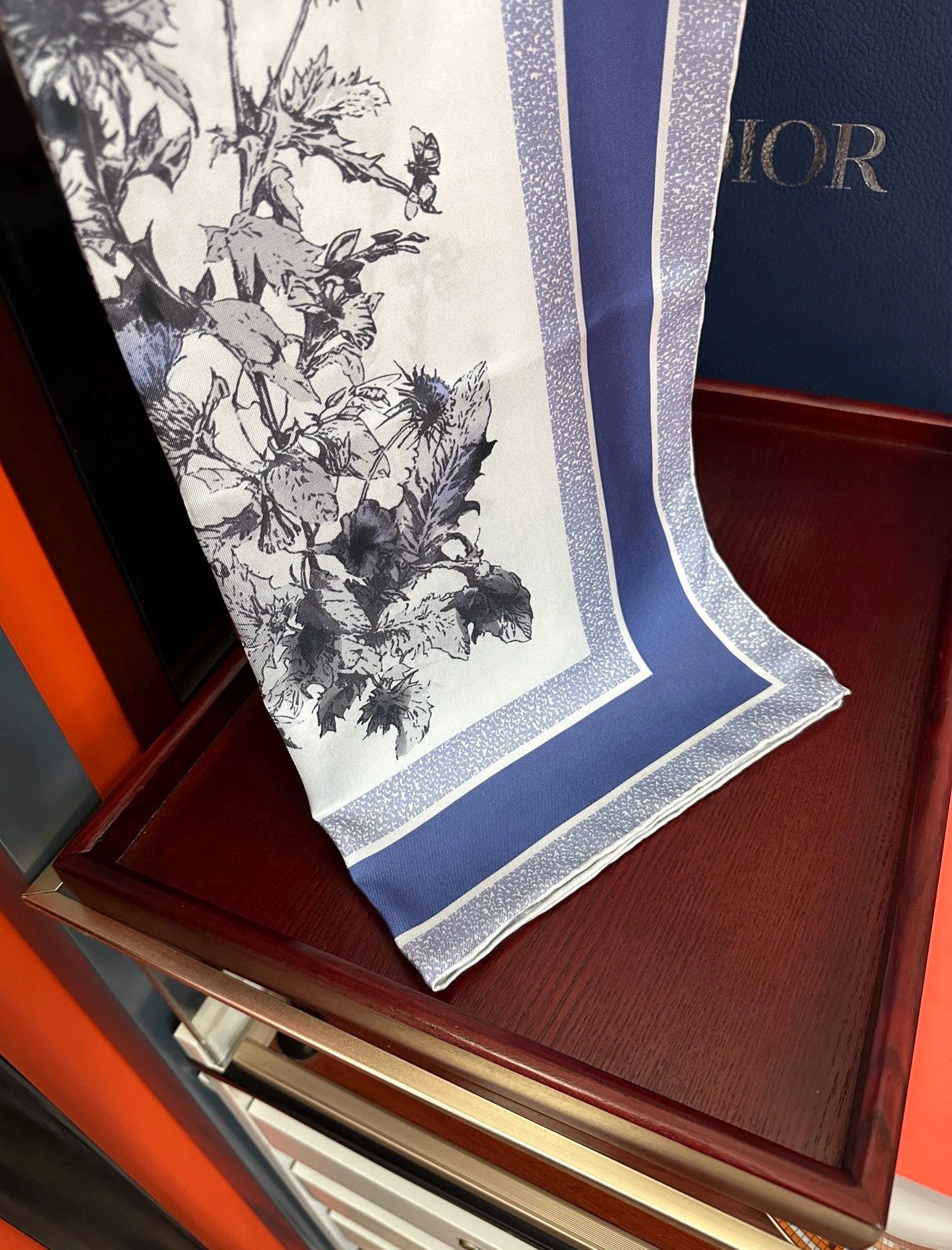 HD--4ior Real silk 2colour item:E-S132I0355-2H