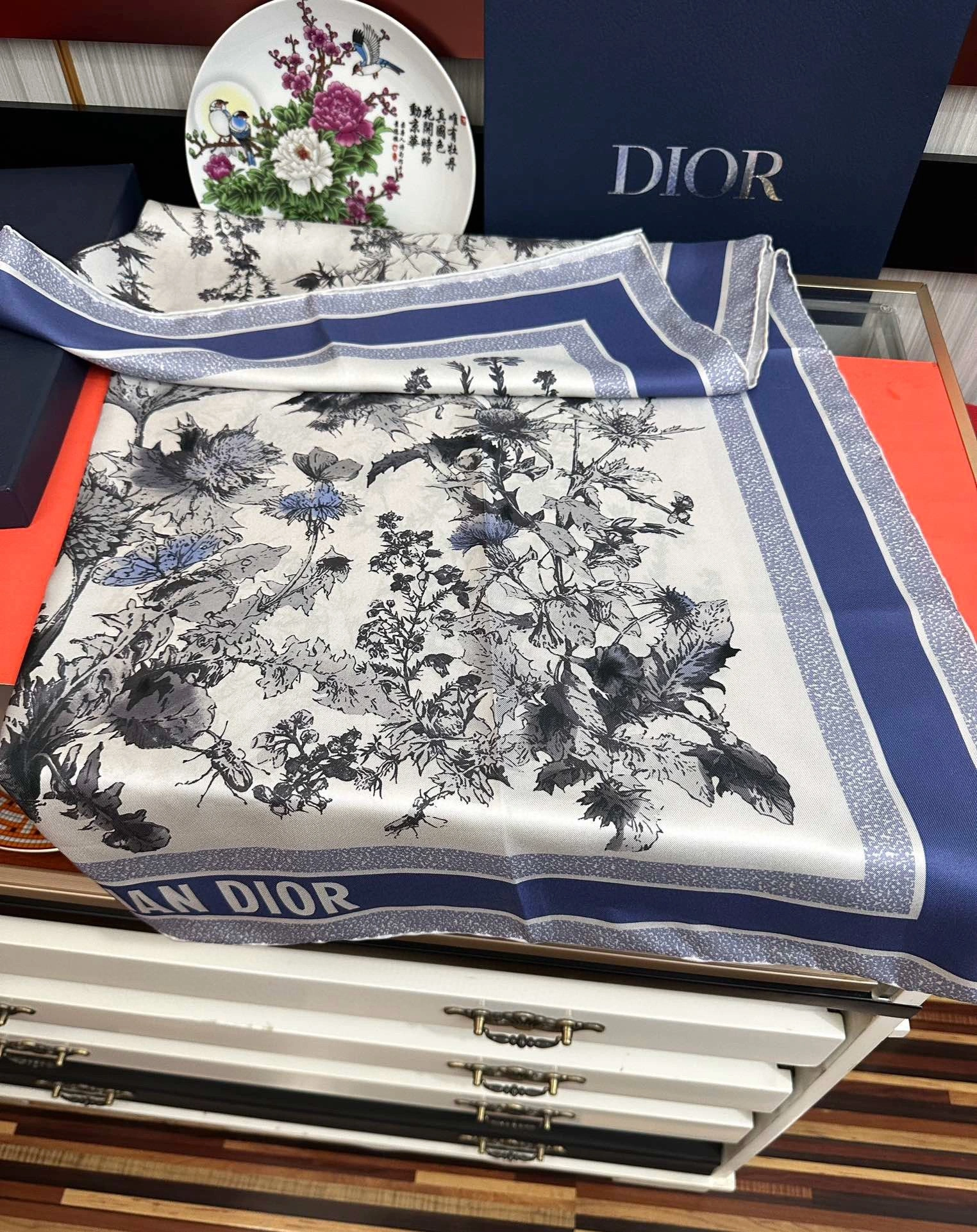 HD--4ior Real silk 2colour item:E-S132I0355-2H