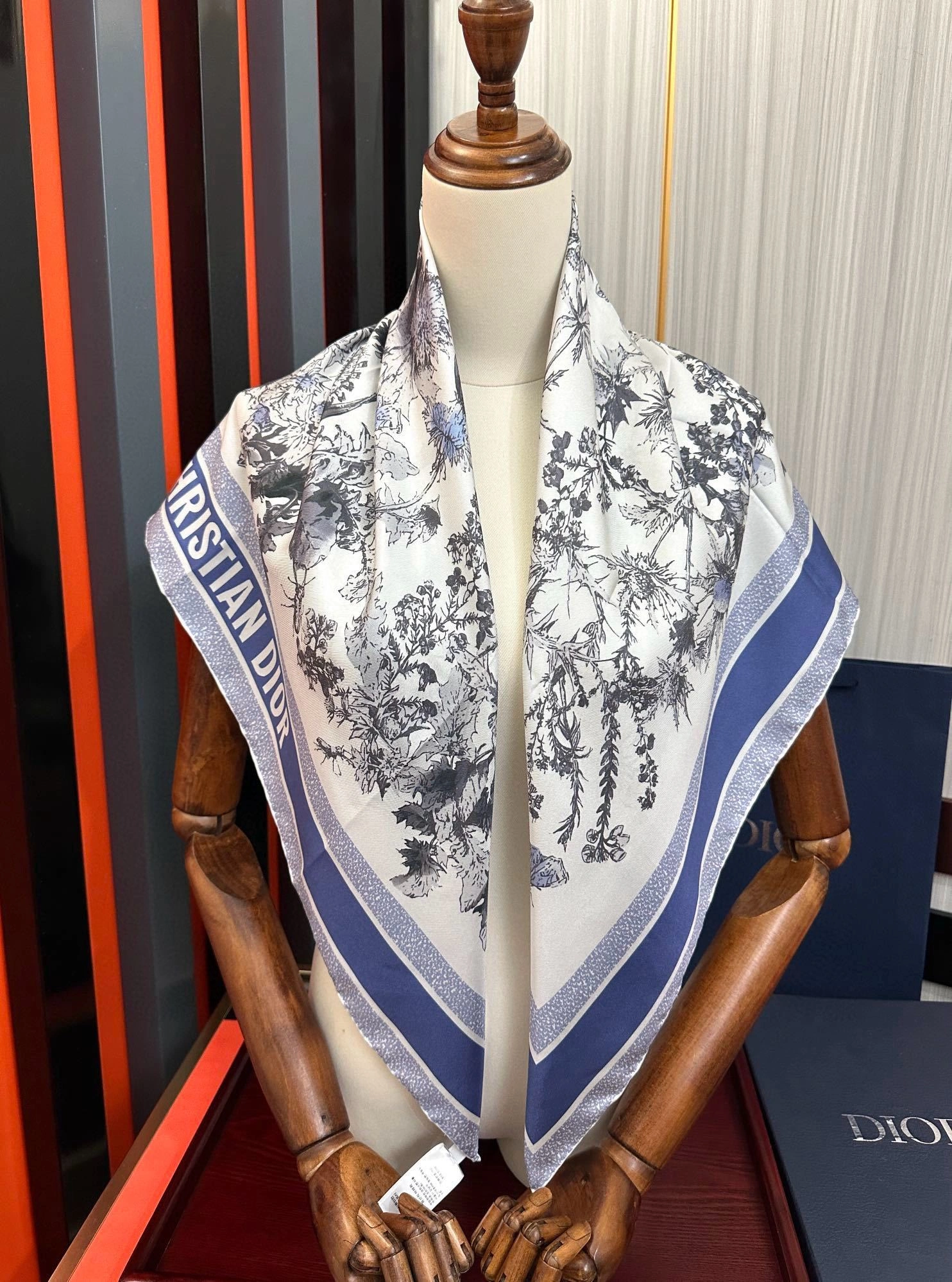 HD--4ior Real silk 2colour item:E-S132I0355-2H