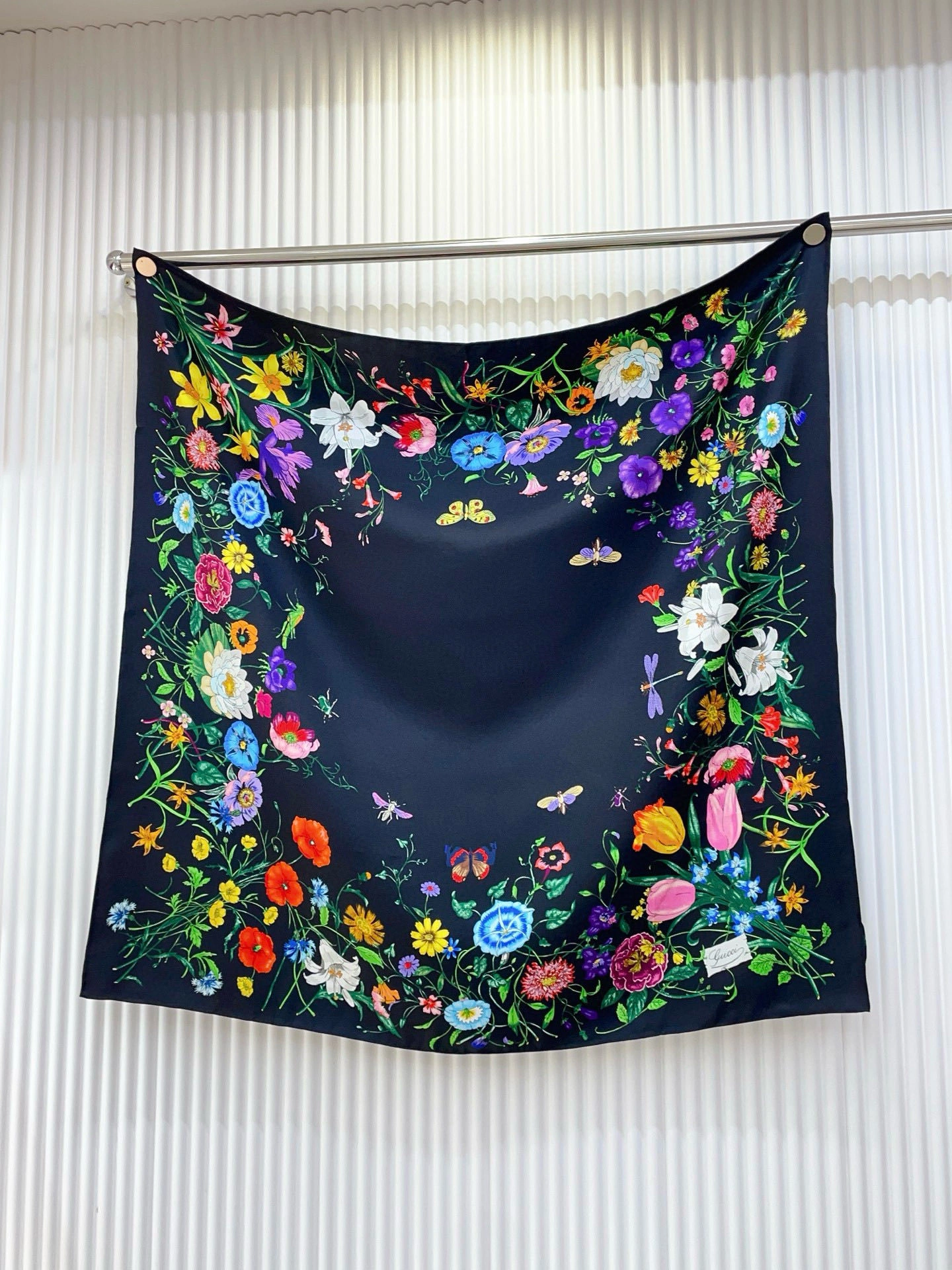HD--6u33i Real silk 2colour item:E-S132I1511-2H