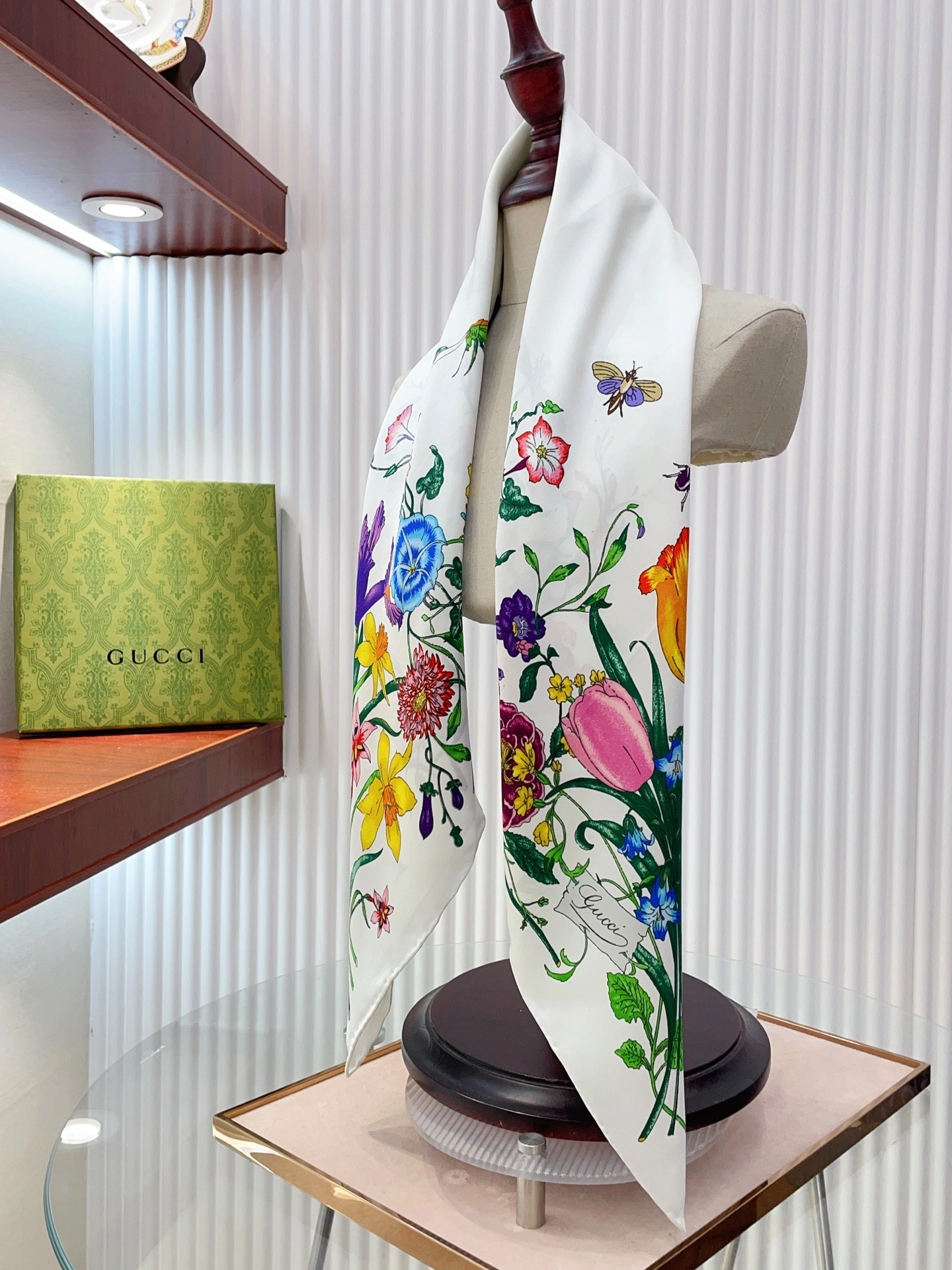 HD--6u33i Real silk 2colour item:E-S132I1511-2H