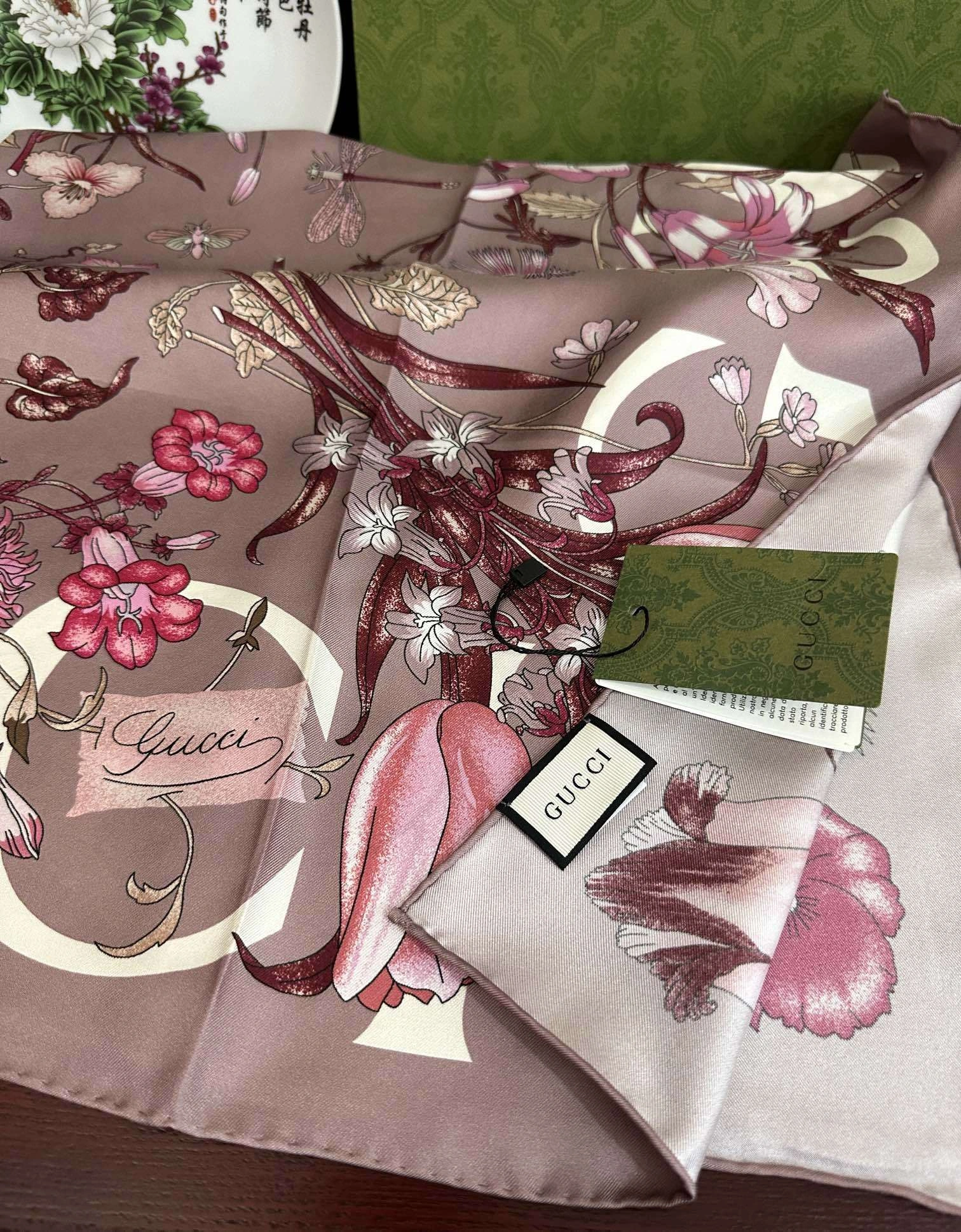 HD--6u33i Real silk 3colour item:E-S132I0353-3H