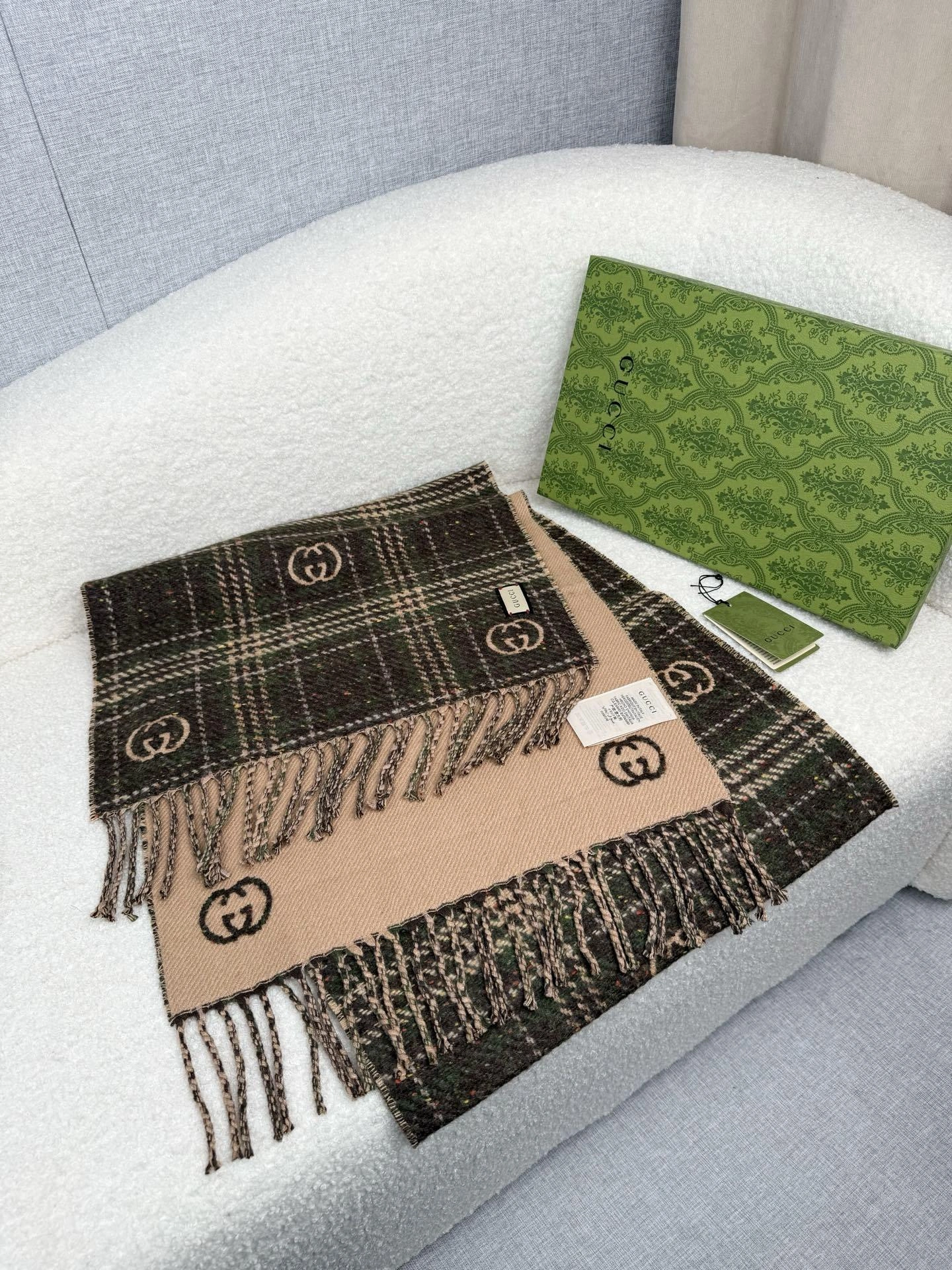 HD--6u33i Wool item:E-S132I2716H