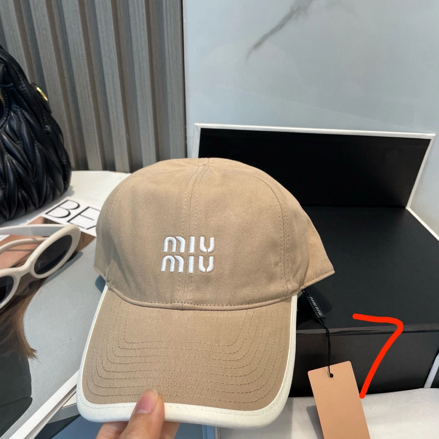HD--7iu7iu embroidery 8colour item:E-S132I2045-8H