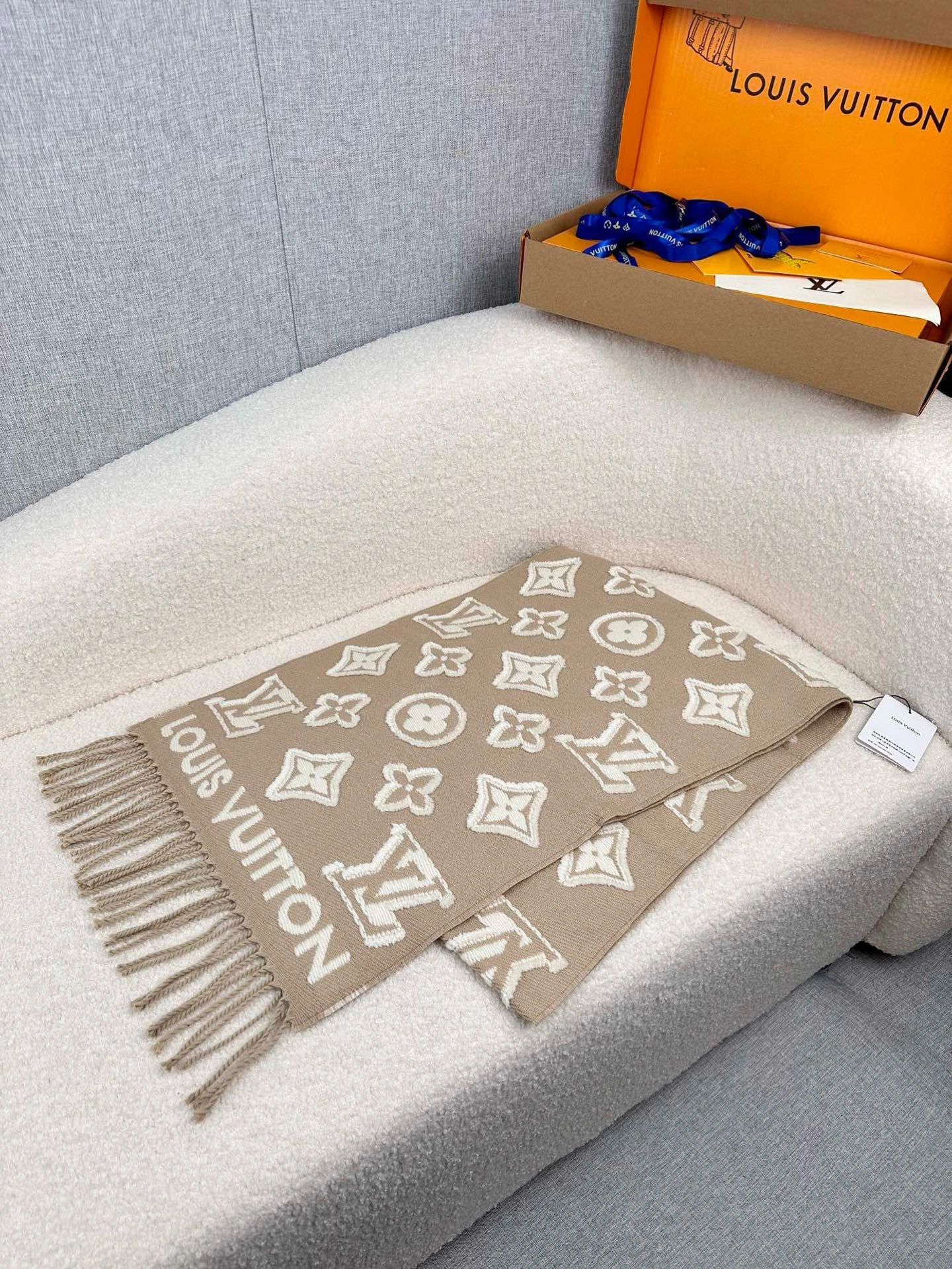 HD--8V 3DMonogram wool cashmere mulberry silk 3colour item:E-S132K2862-3H