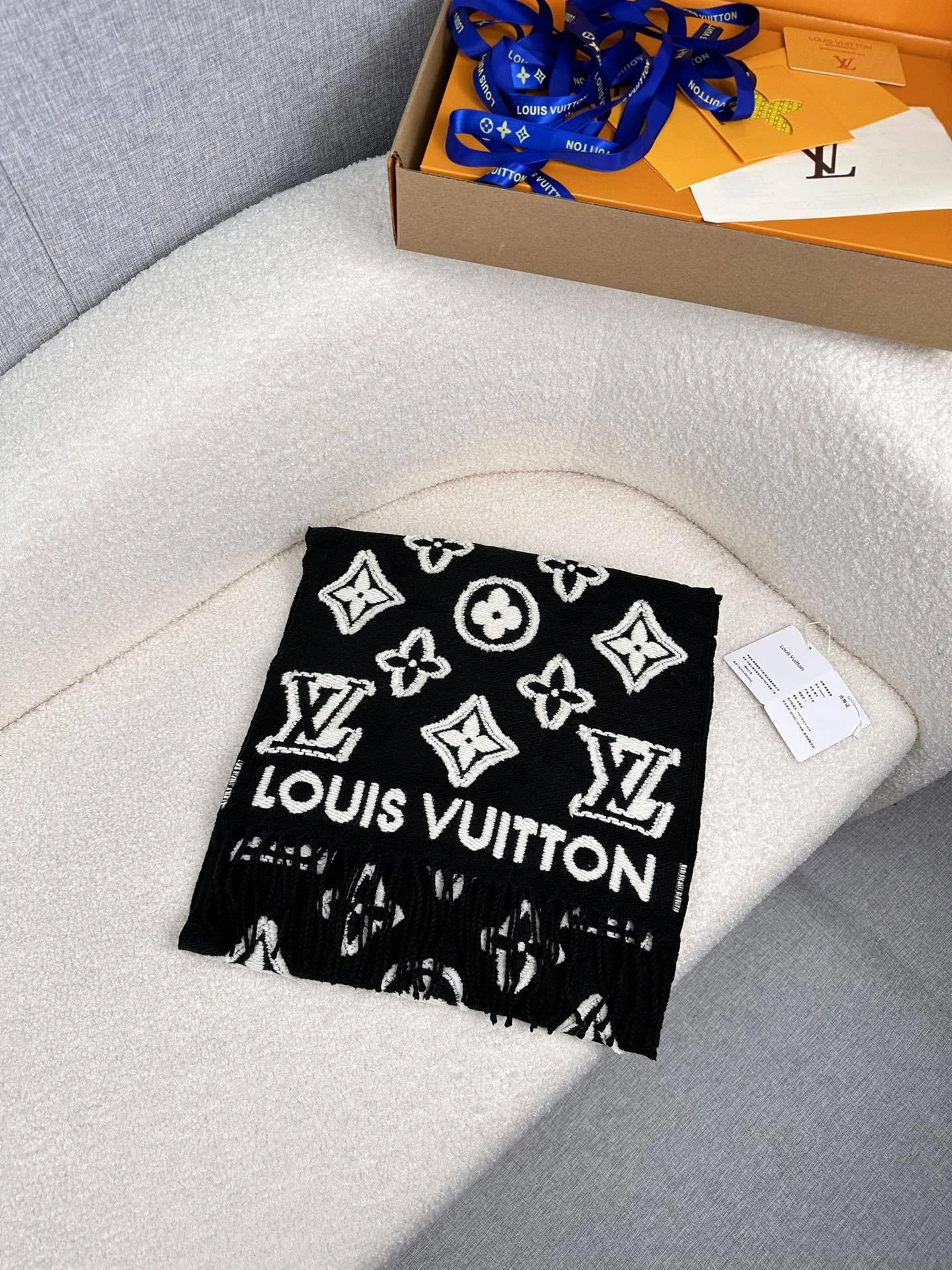 HD--8V 3DMonogram wool cashmere mulberry silk 3colour item:E-S132K2862-3H