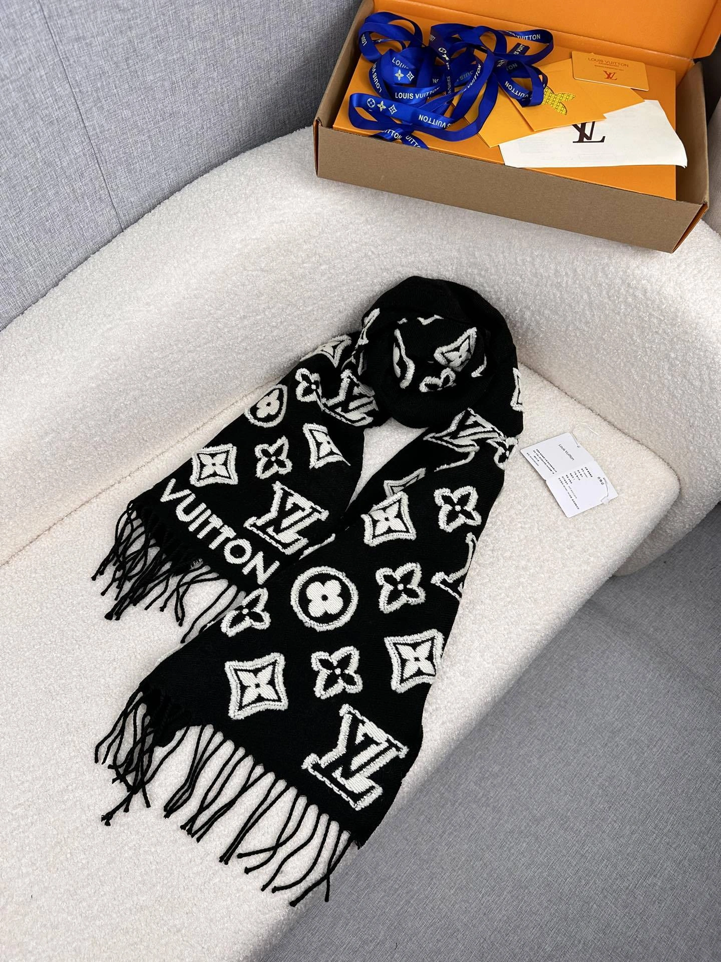HD--8V 3DMonogram wool cashmere mulberry silk 3colour item:E-S132K2862-3H