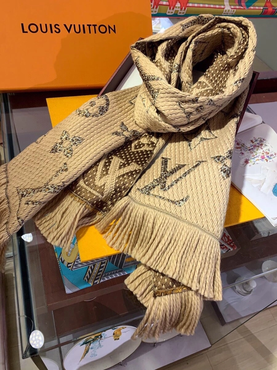 HD--8V M75884 wool item:E-S132I2718H