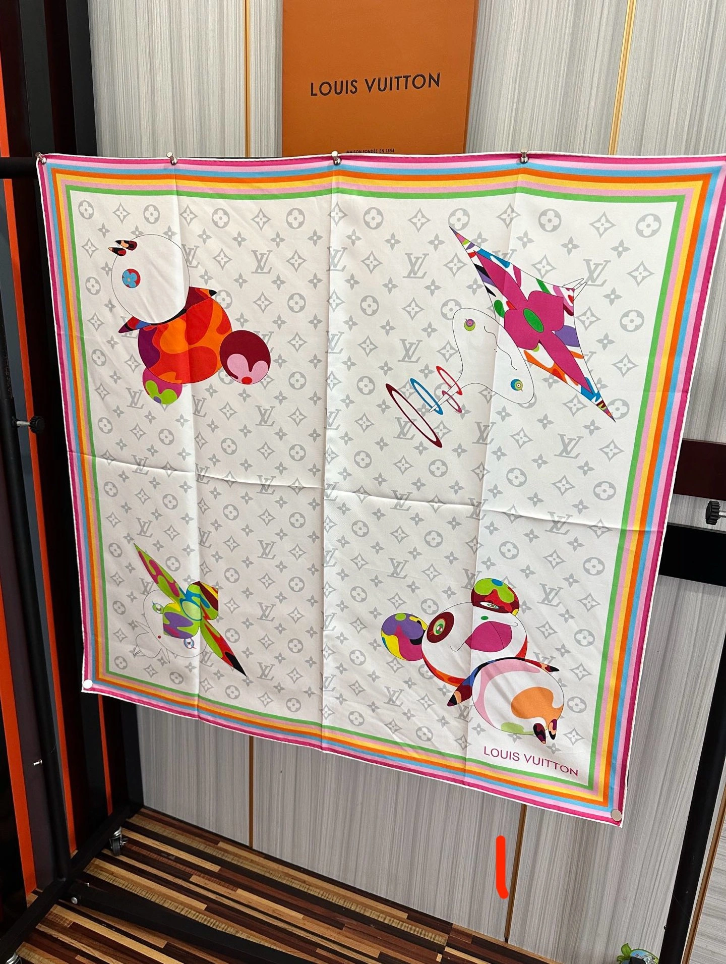 HD--8V Real silk 2colour item:E-S132I0329-2H