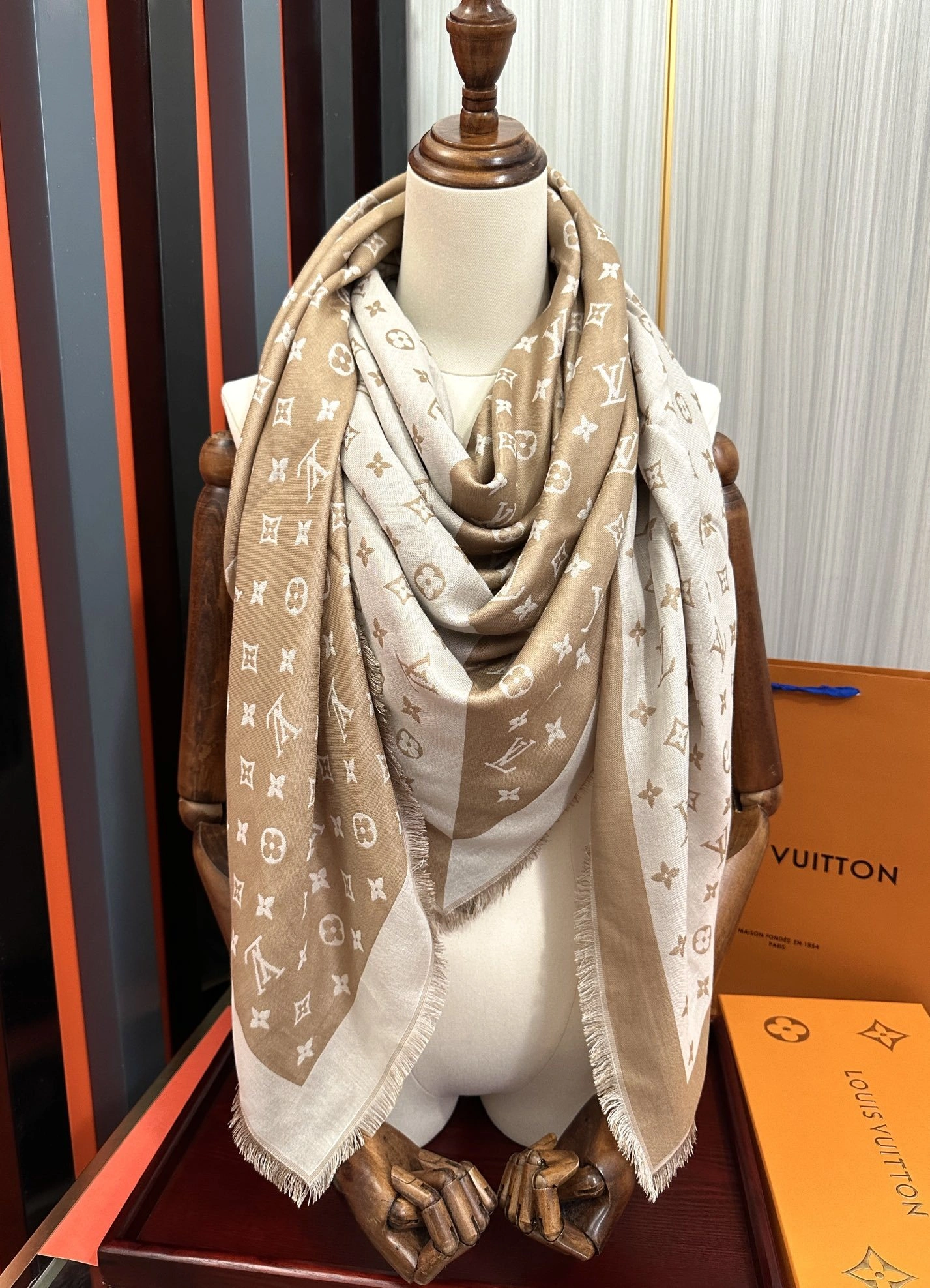 HD--8V cashmere 3colour item:E-S132I09879-3H