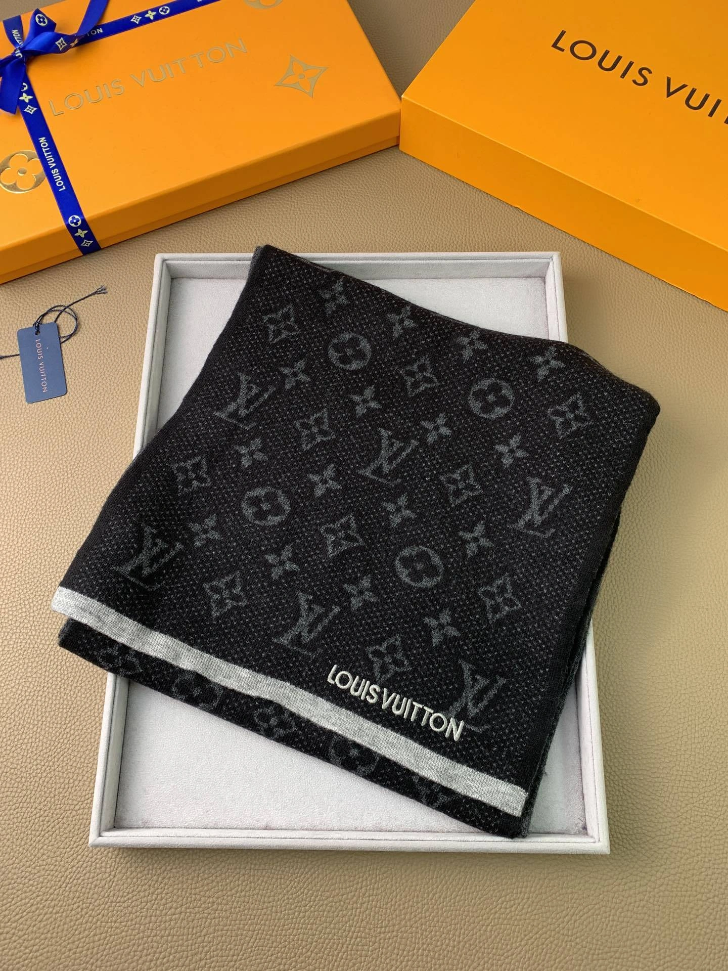 HD--8V wool 2colour item:E-S132I1015-2
