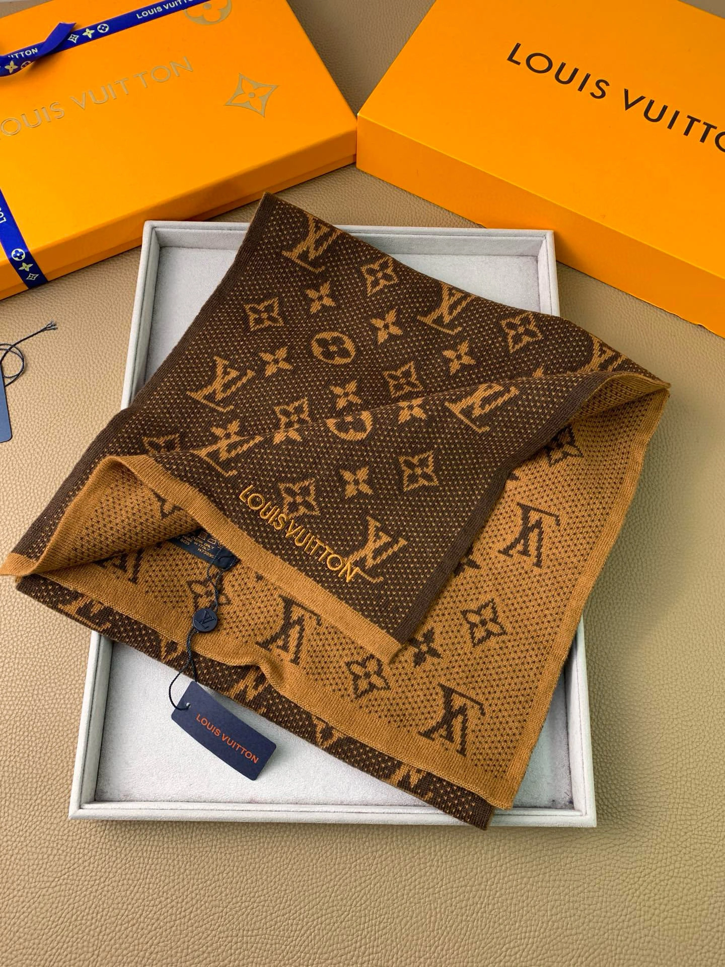 HD--8V wool 2colour item:E-S132I1015-2