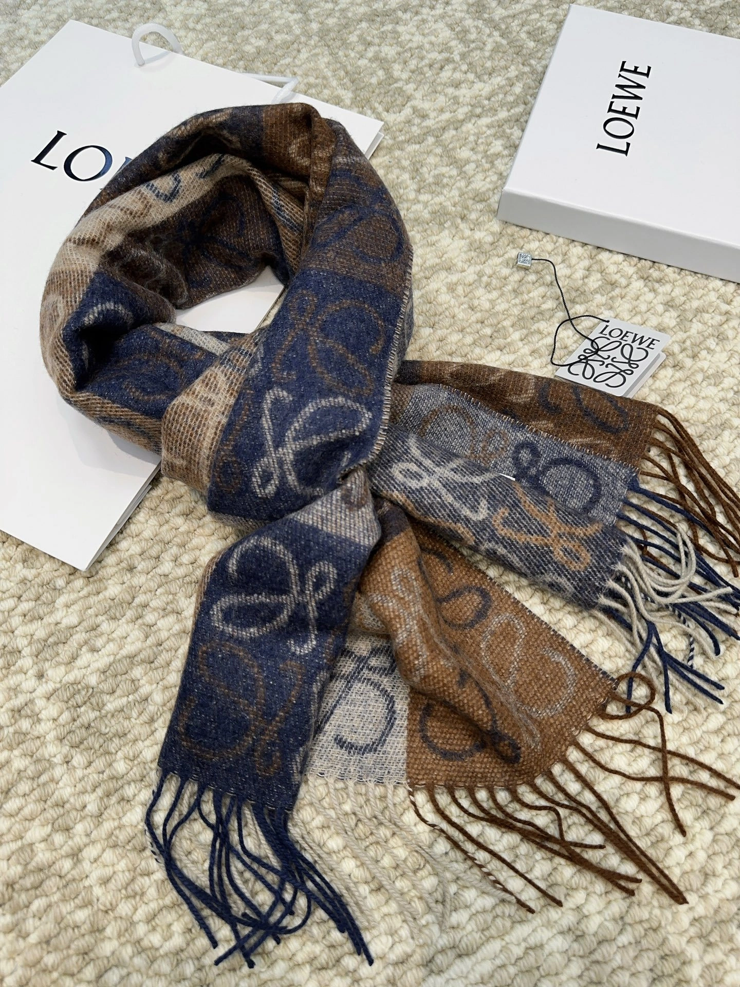 HD--8o5w5 4colour item:E-S132I2721-4H