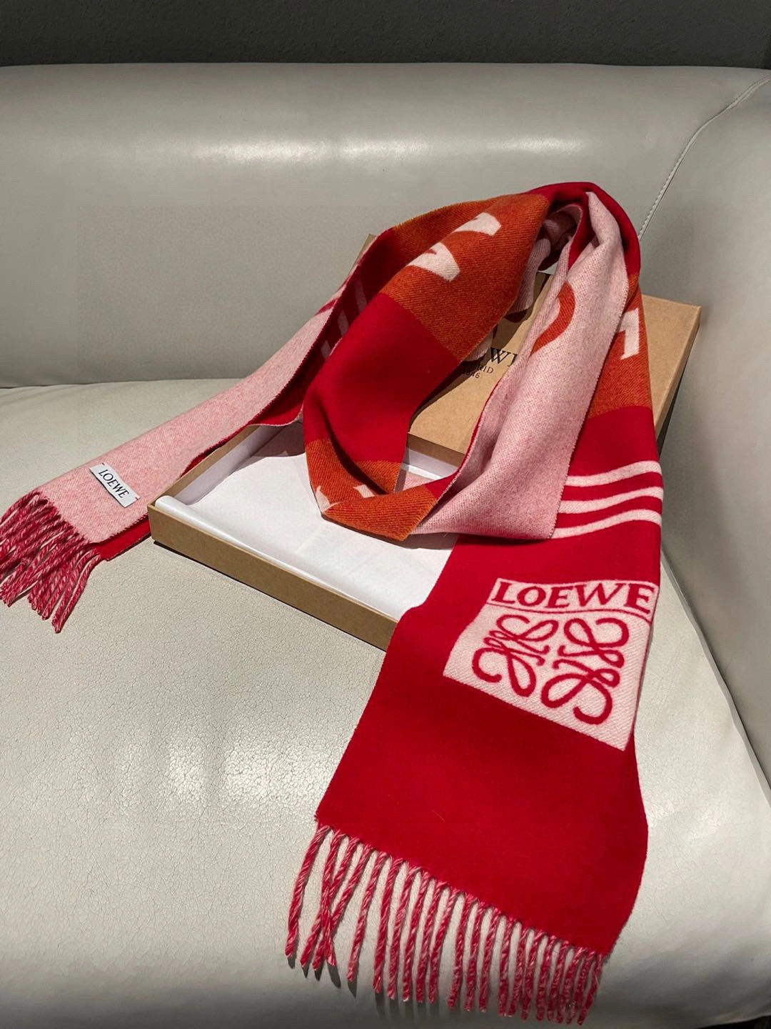 HD--8o5w5 cashmere item:E-S132I2720H