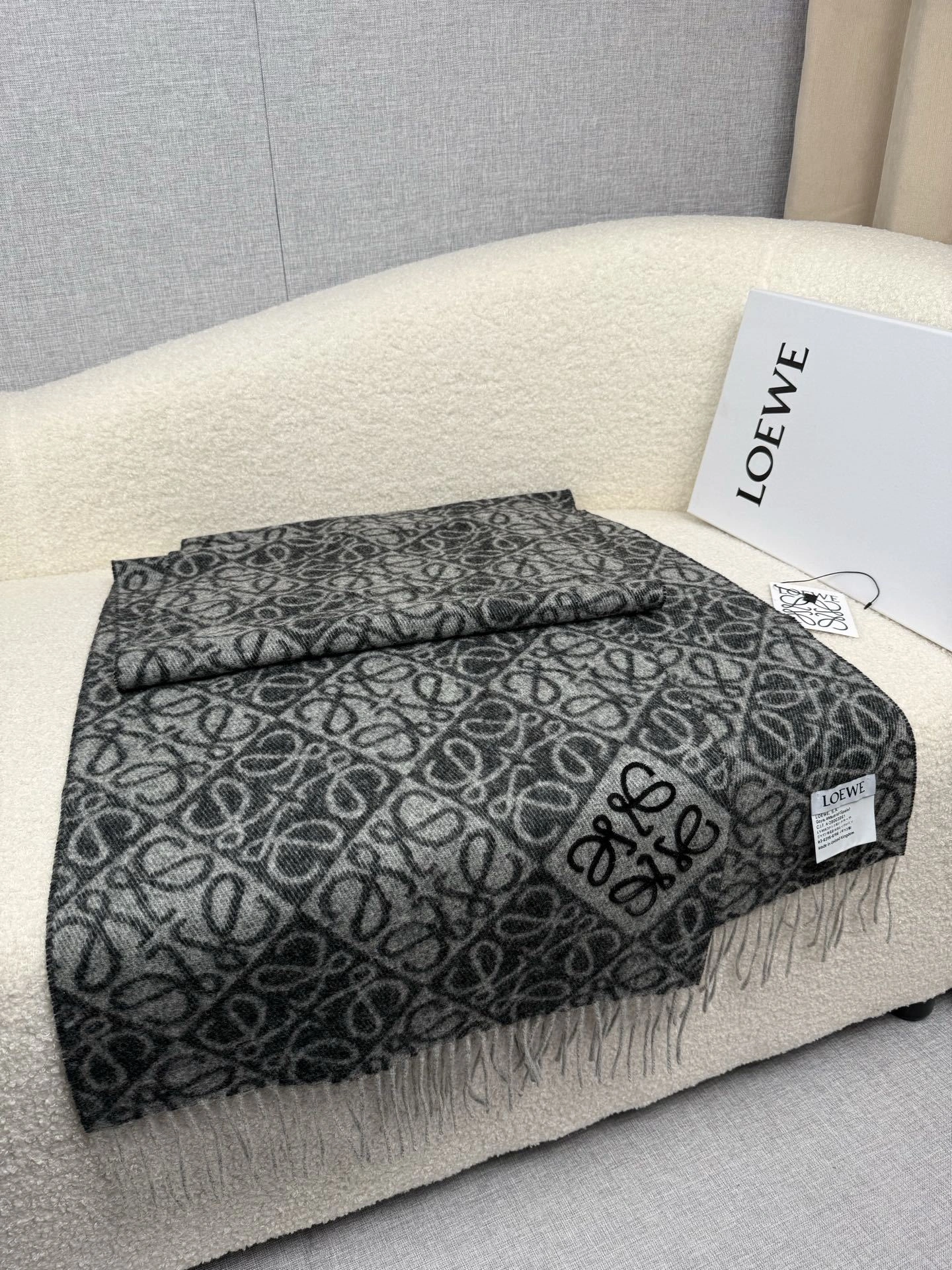HD--8o5w5 embroidery 3colour item:E-S132I0972-3H