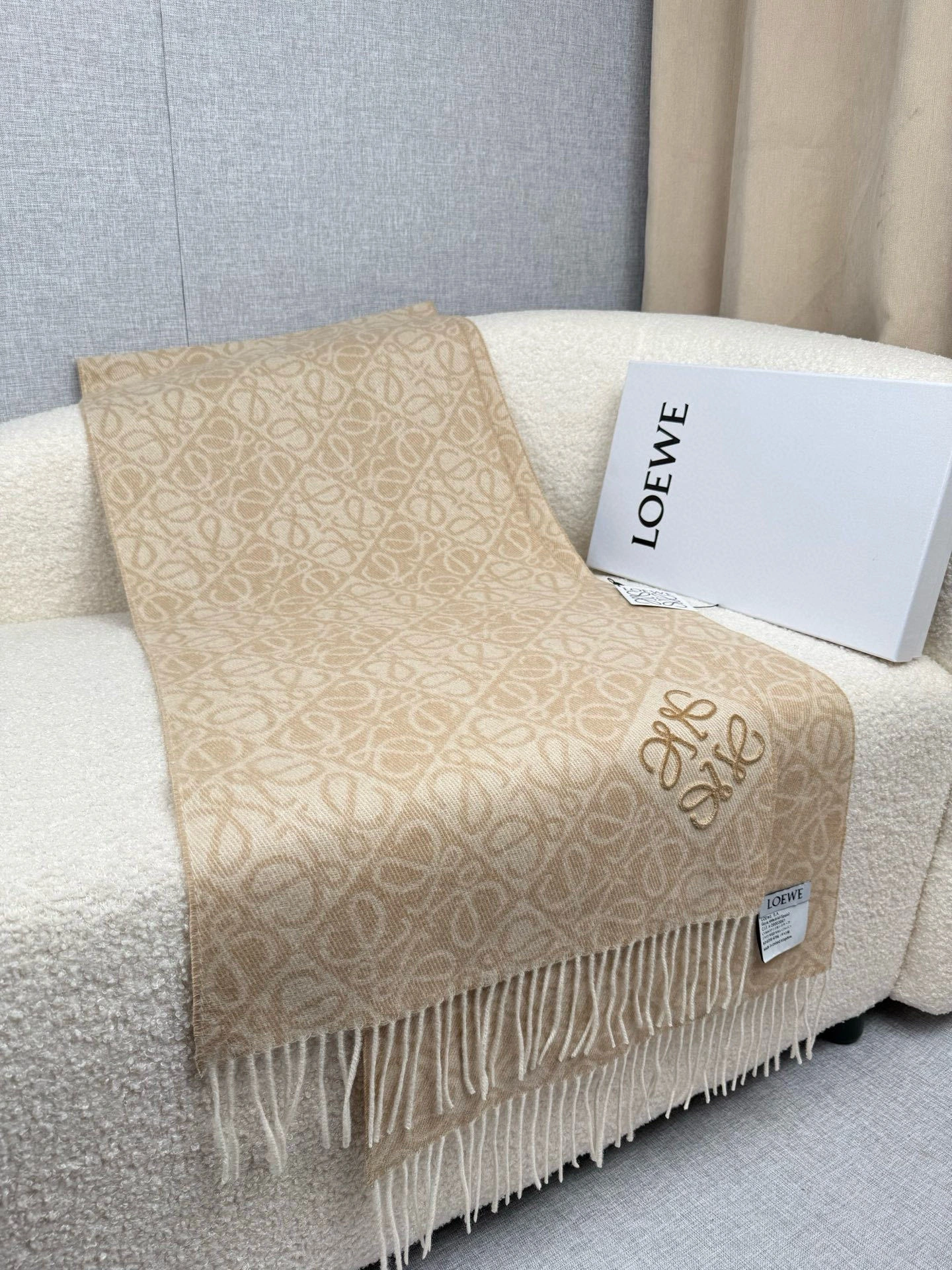 HD--8o5w5 embroidery 3colour item:E-S132I0972-3H