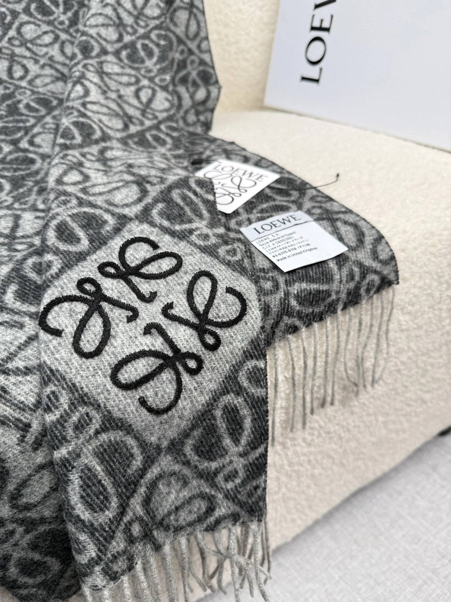 HD--8o5w5 embroidery 3colour item:E-S132I0972-3H