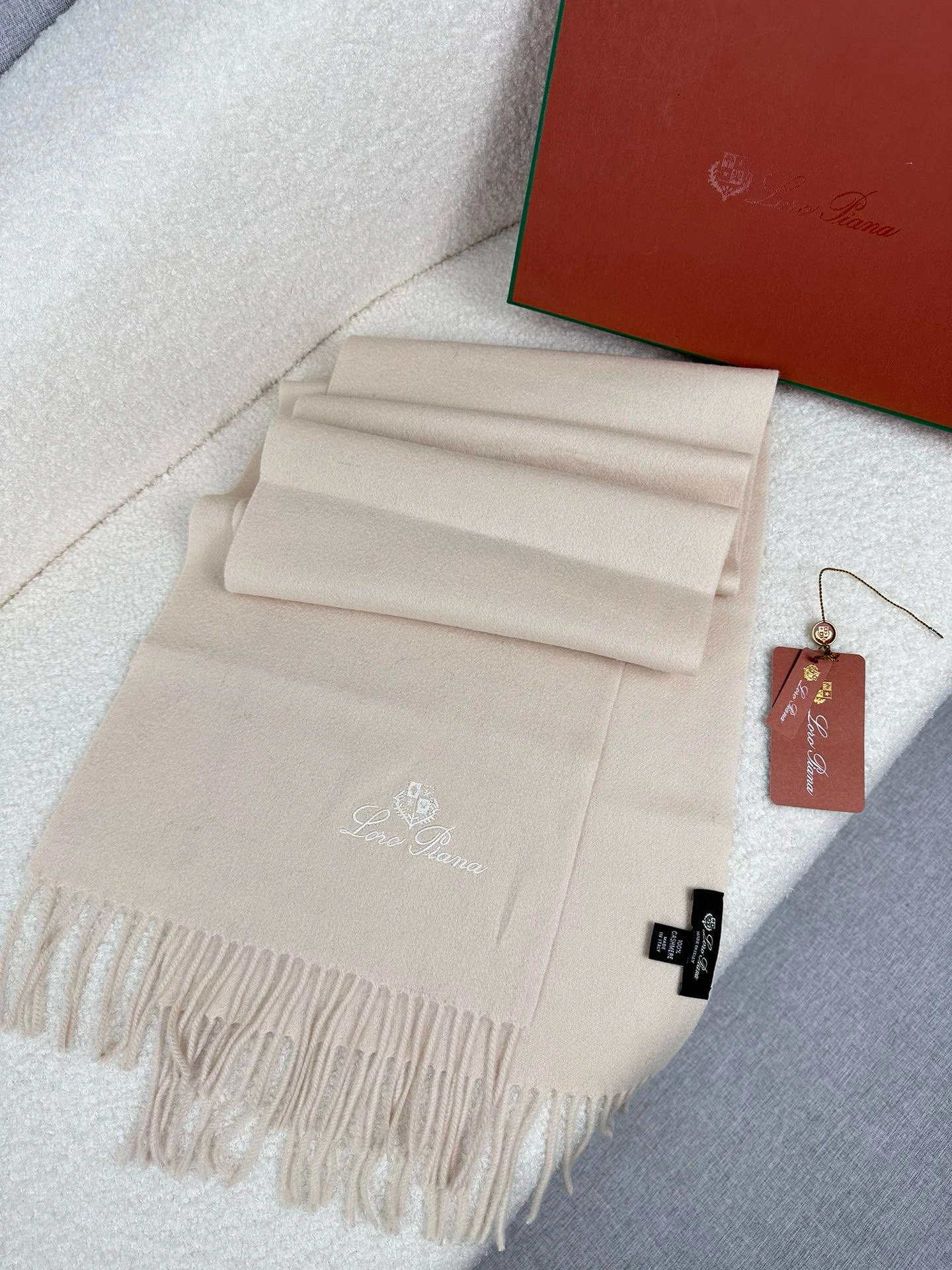 &HD--8oro Pi191 cashmere embroidery 5colour item:E-S132I1667-5H