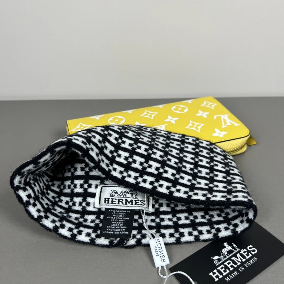 HD--H5r75s 2colour item:E-S132D2820-2