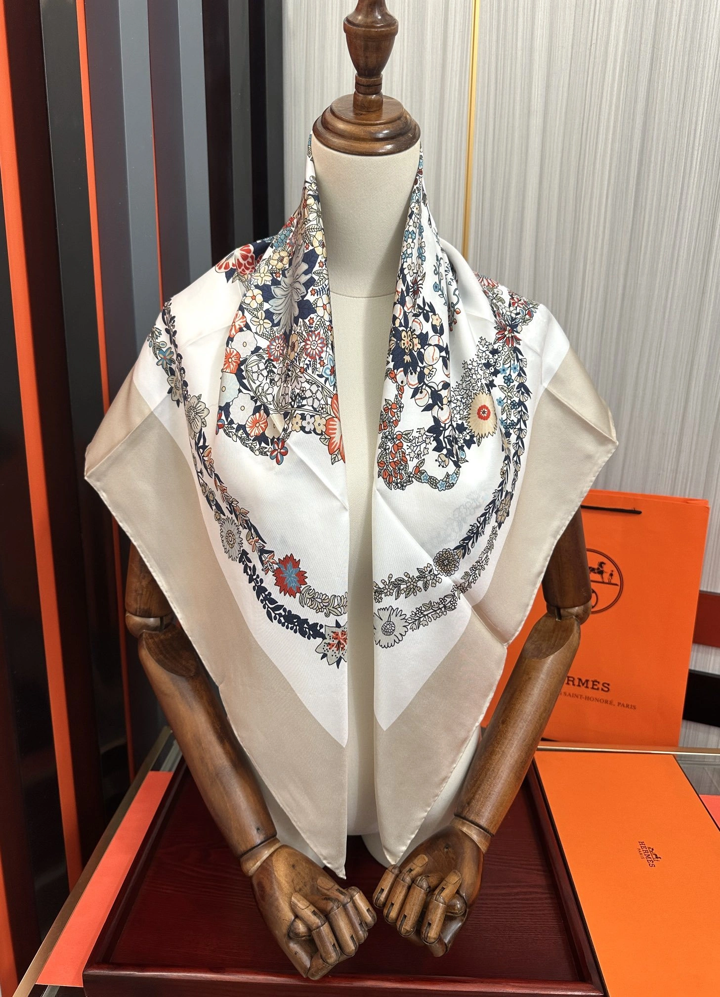 HD--H5r75s Real silk 2colour item:E-S132I0365-2H