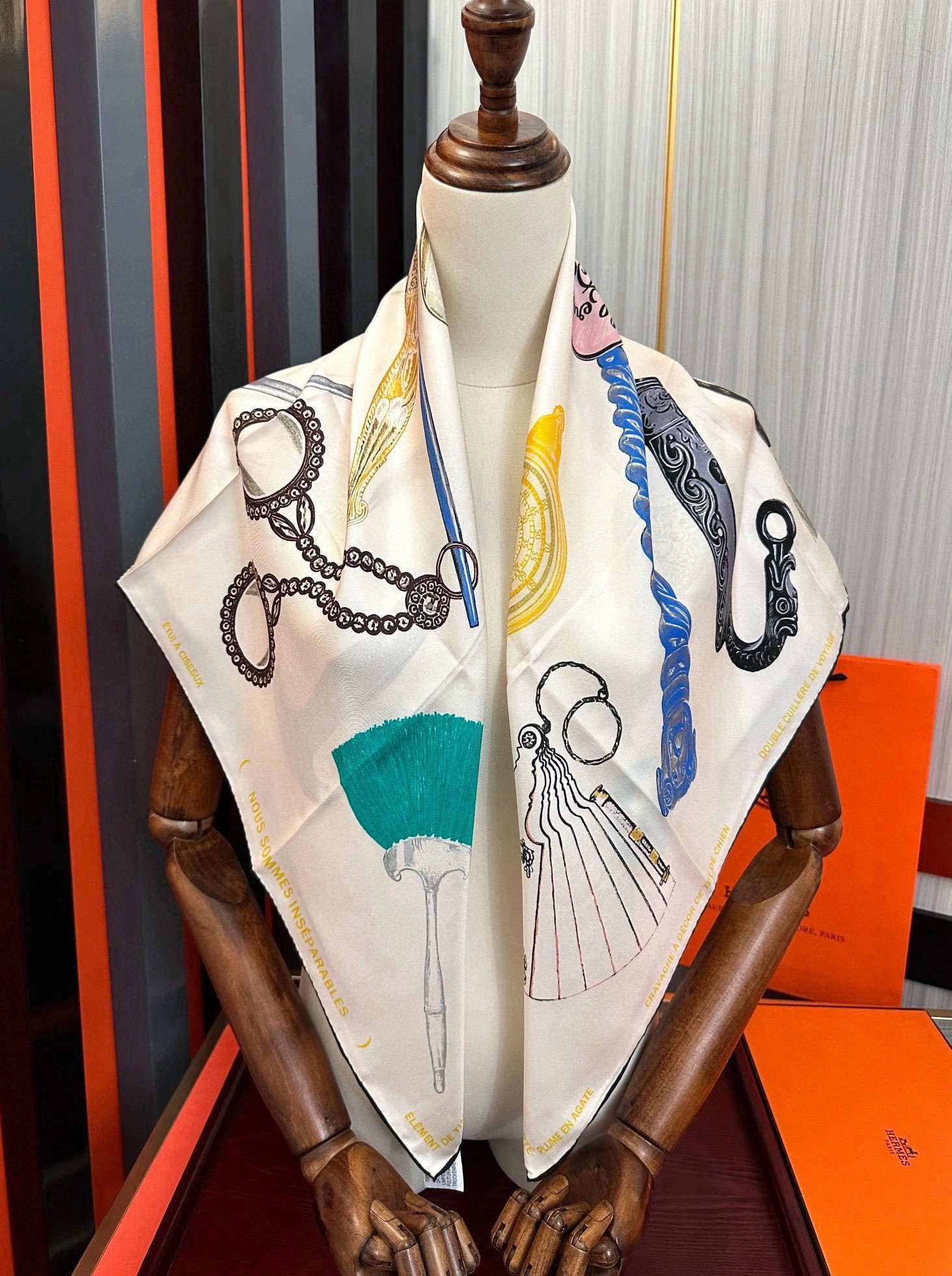 HD--H5r75s Real silk 3colour item:E-S132I1027-3