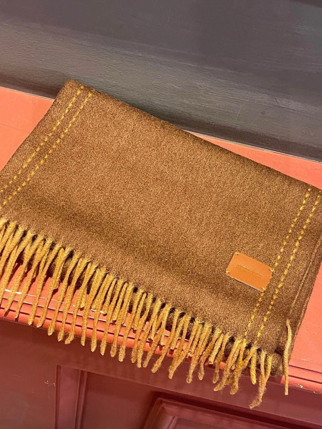 HD--H5r75s cashmere item:E-S132I1676H