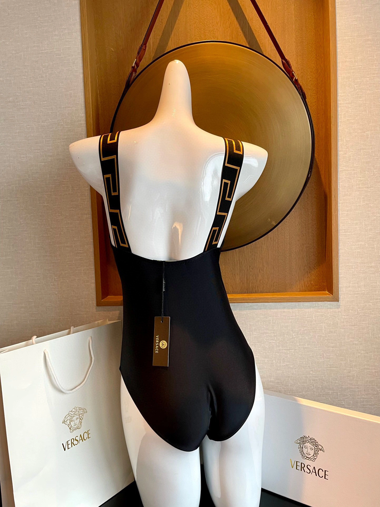 HD- V5rs135 item:C-S132A1036