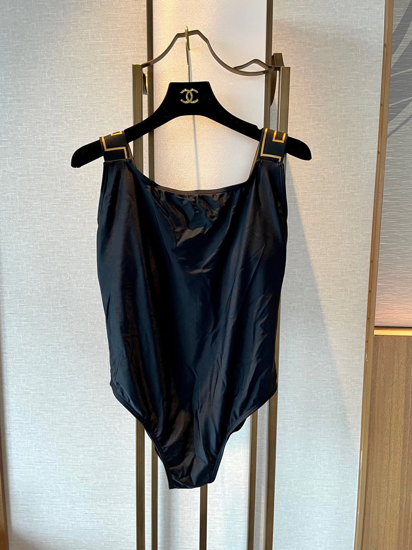 HD- V5rs135 item:C-S132A1036