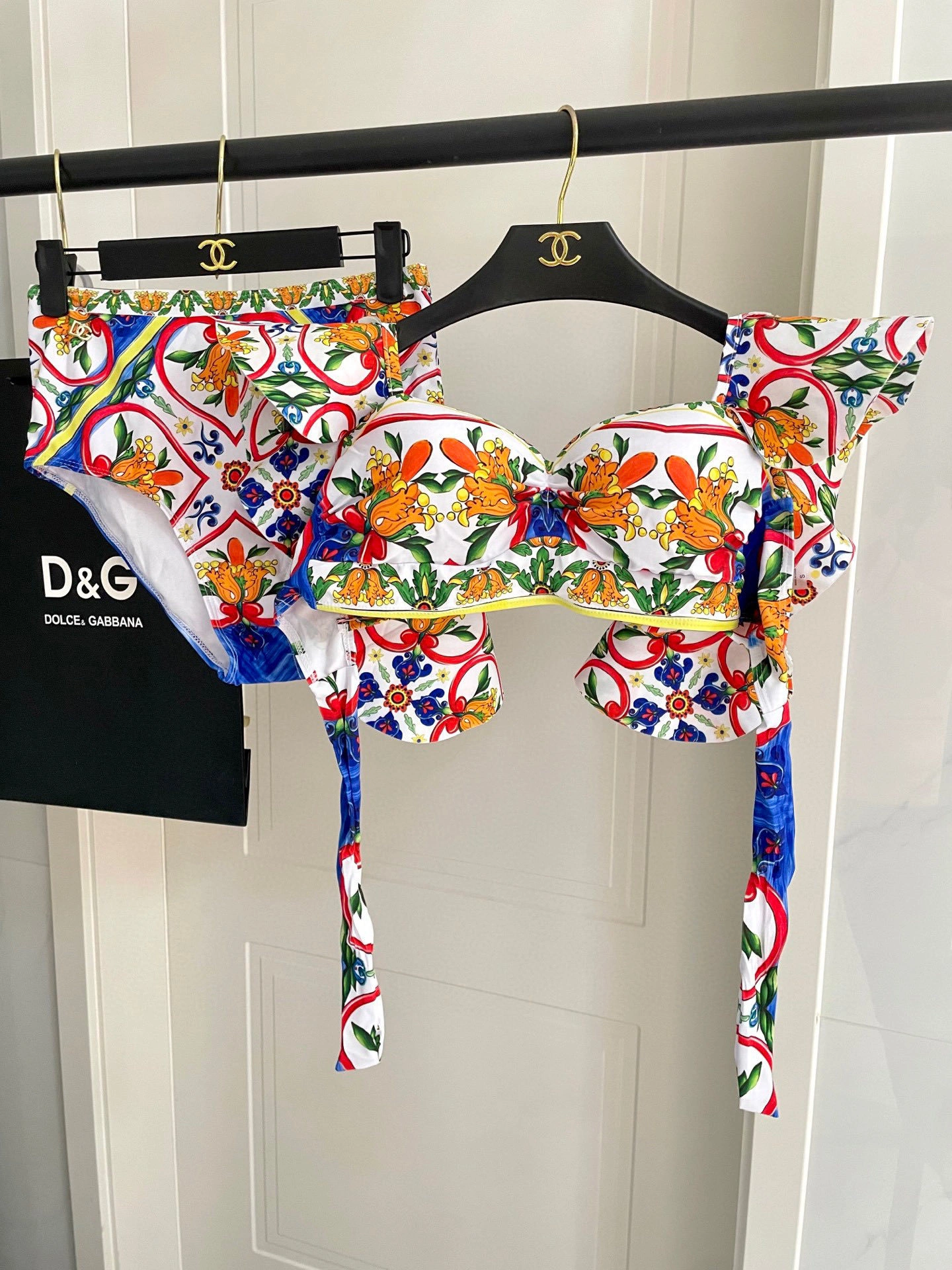 HD-4o835& item:E-S137C2301