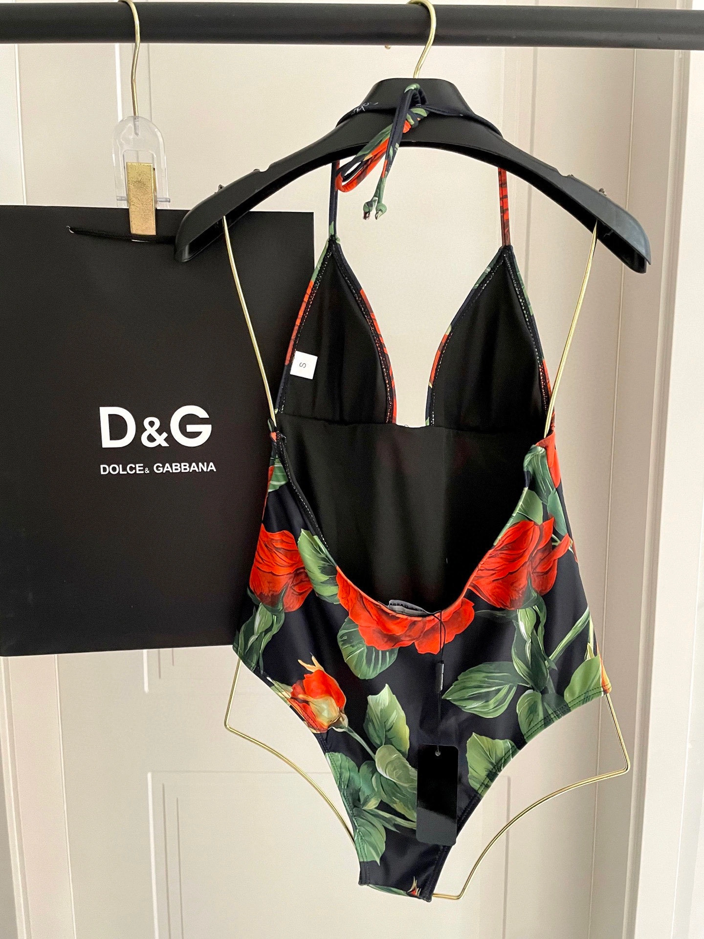 HD-4o835& item:E-S137C2304
