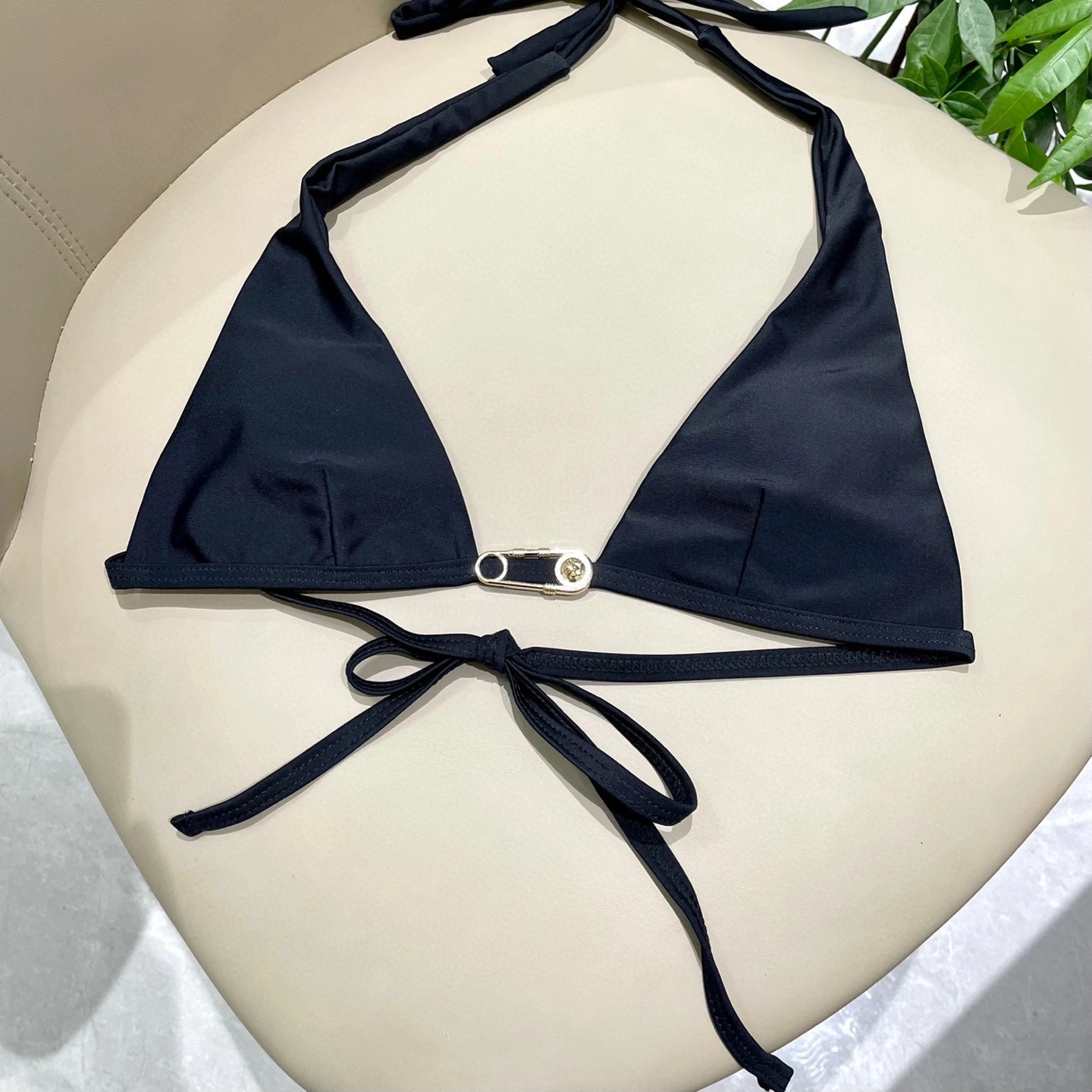 HD-V5rs135 item:E-S137C2315