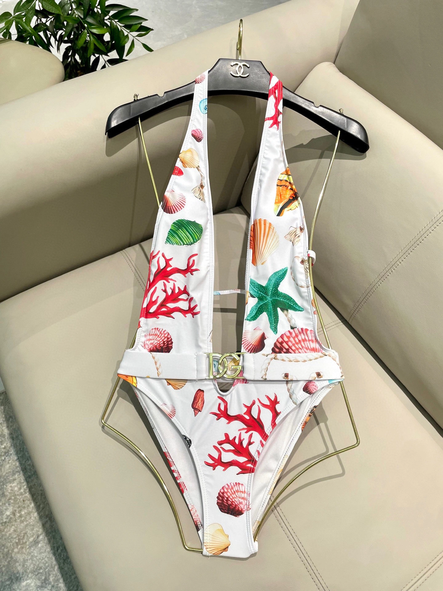 HD-V5rs135 item:E-S137C2318