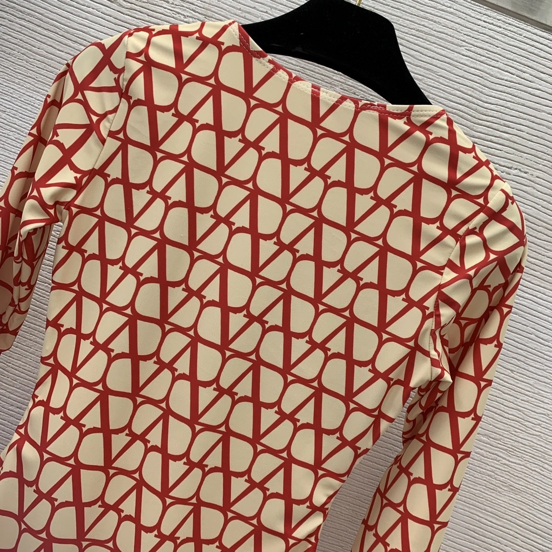 &HD-logo 2Colour F594i item:D-F044C0147-2