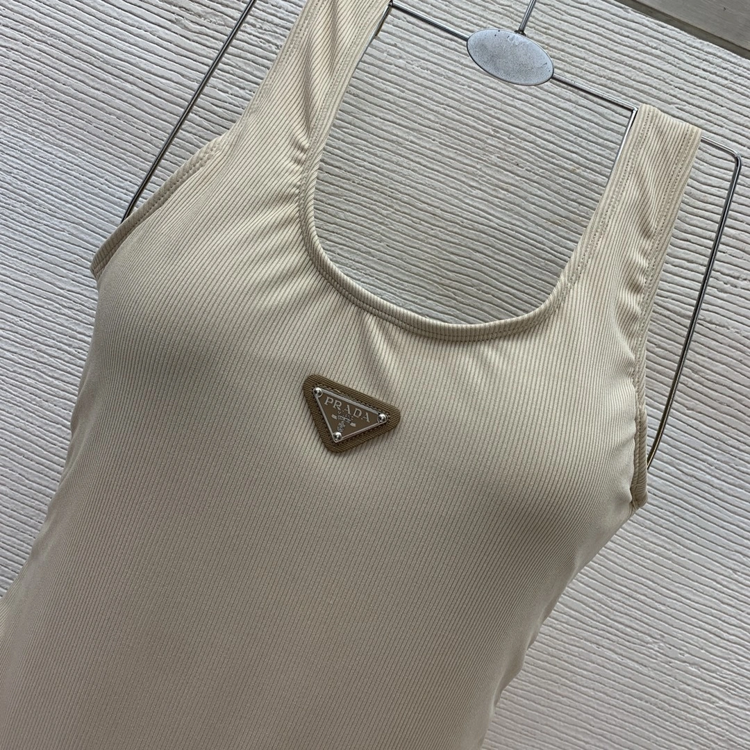 HD-logo U pr141 item:D-F044C0177