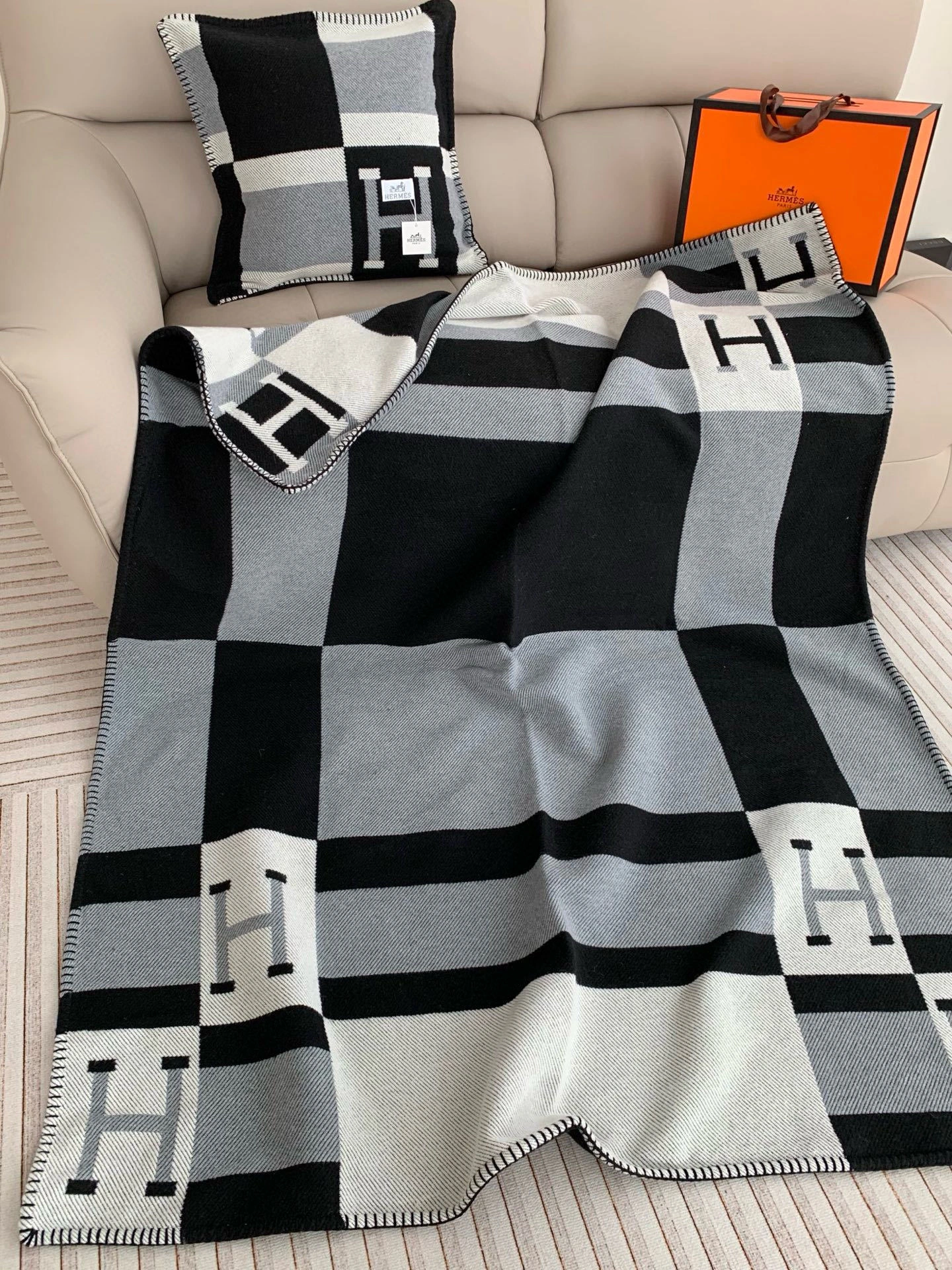 HD－H5r75s wool 9colour item：E-S000G1899-9T