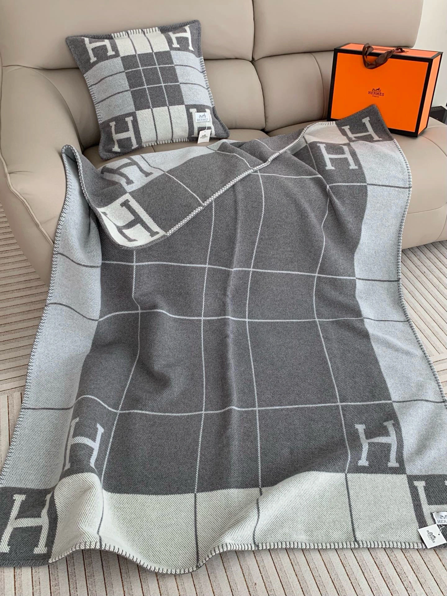 HD－H5r75s wool 9colour item：E-S000G1899-9T