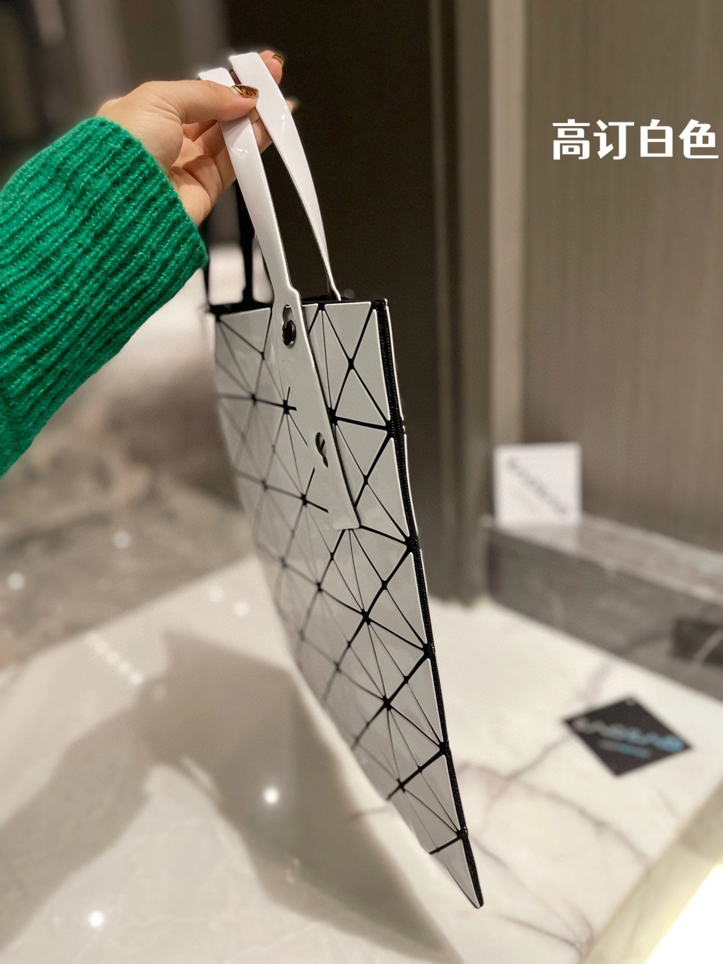 ISSEY MIYAKE BB06 item : BT-B012C0403