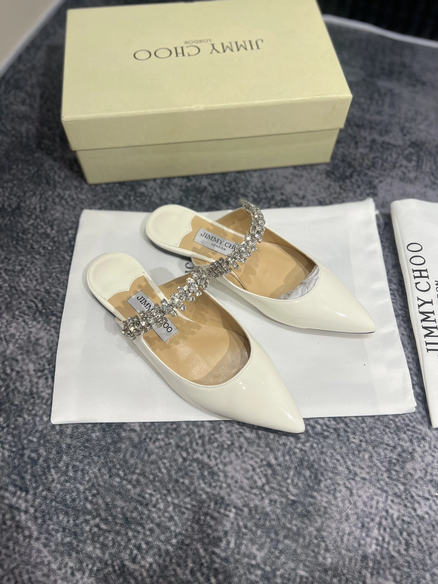 Ji77y 3ho5 J000112768 item:DT-X234G0909