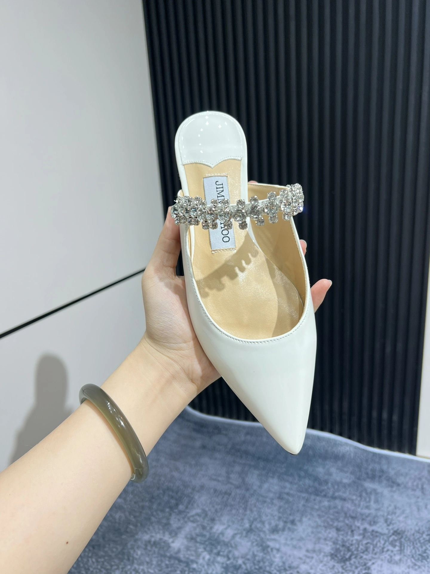Ji77y 3ho5 J000112768 item:DT-X234G0909