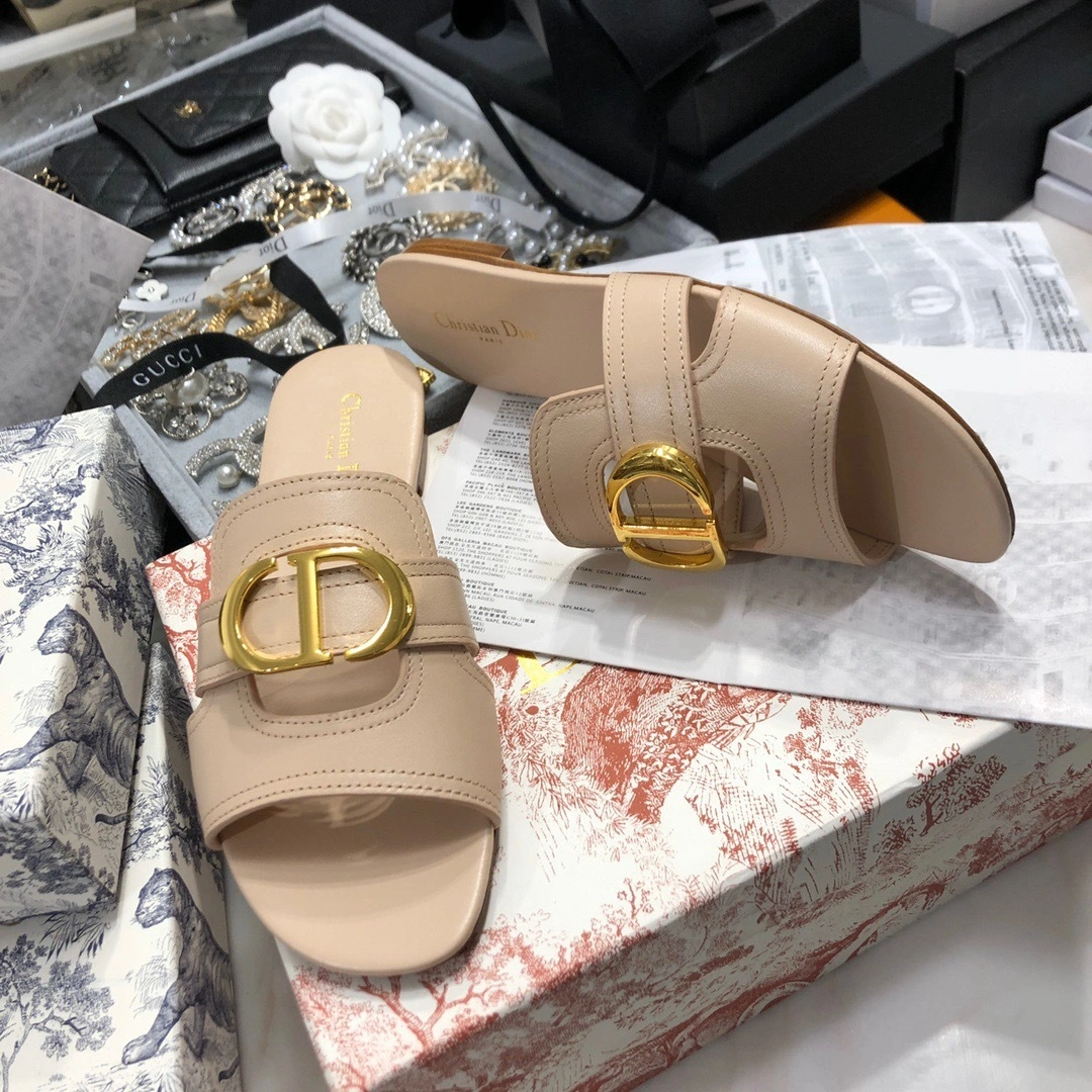 &KCQ266VEA 11U sandals 39886794 item number : 046E032X0390E0709